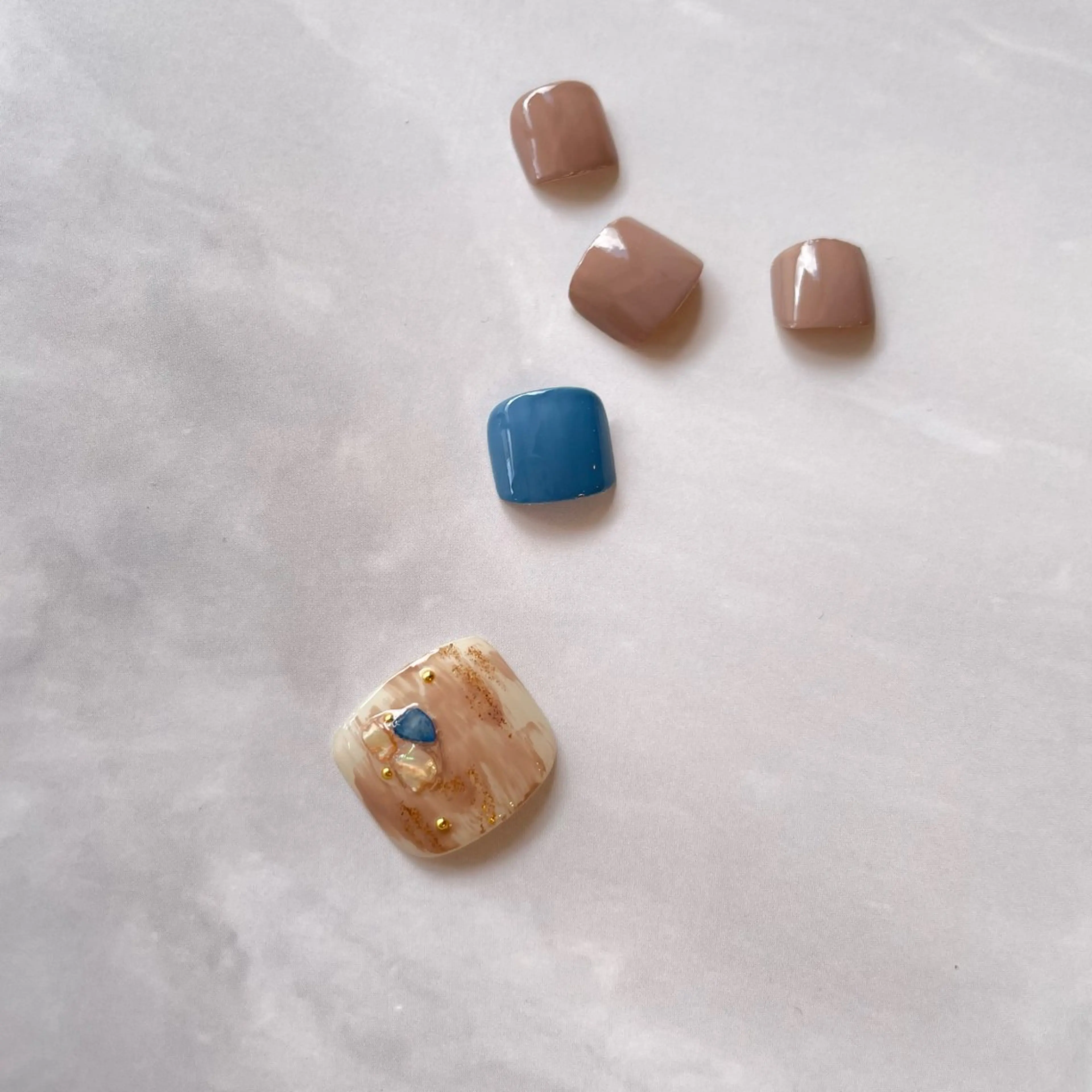 ネイル フットネイル ニュアンスネイル KOTORI ことりのネイルデザイン