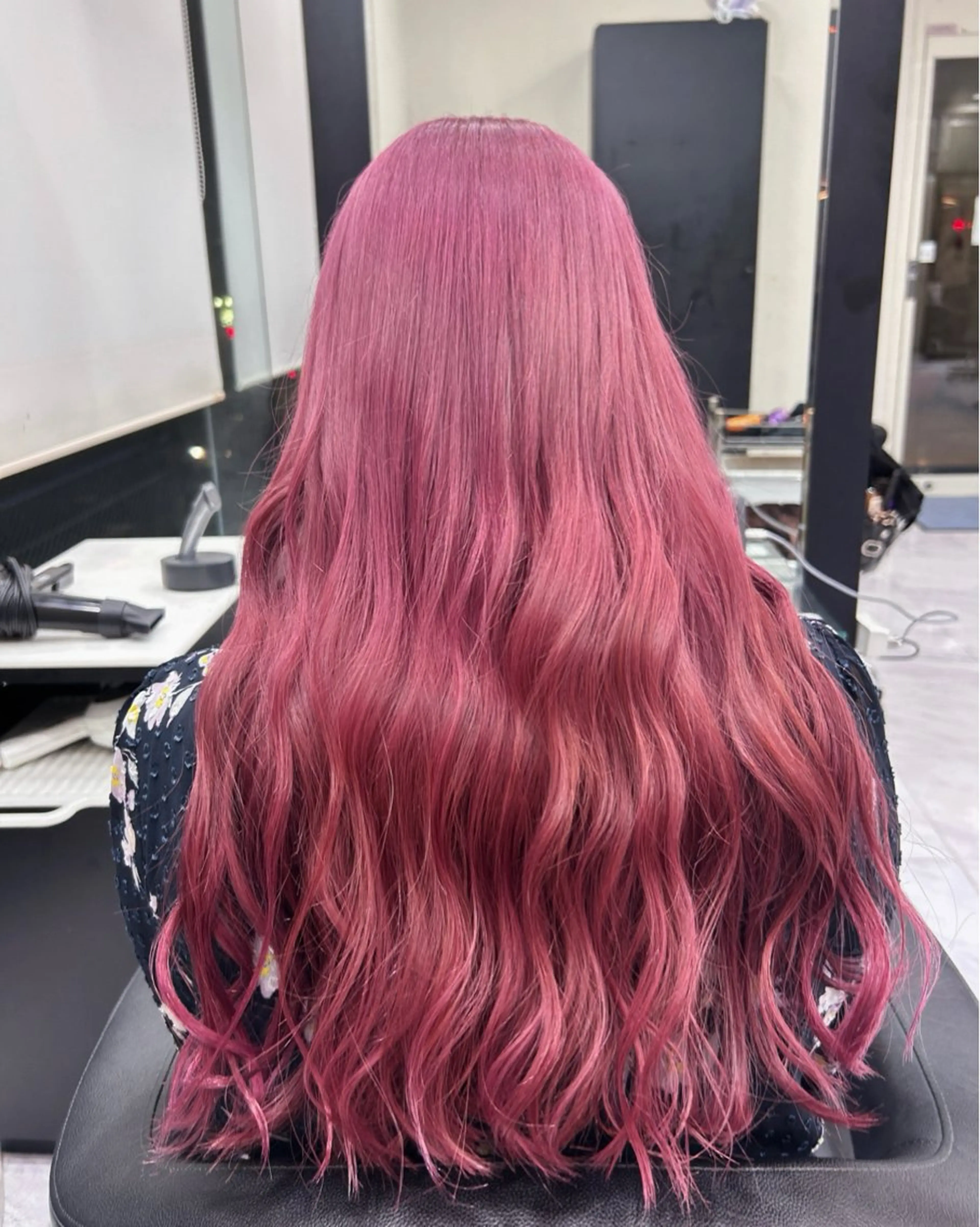 🩷平日限定限定🎀カット＋ケアブリーチ＋カラー＋シルクトリートメント🫧の写真