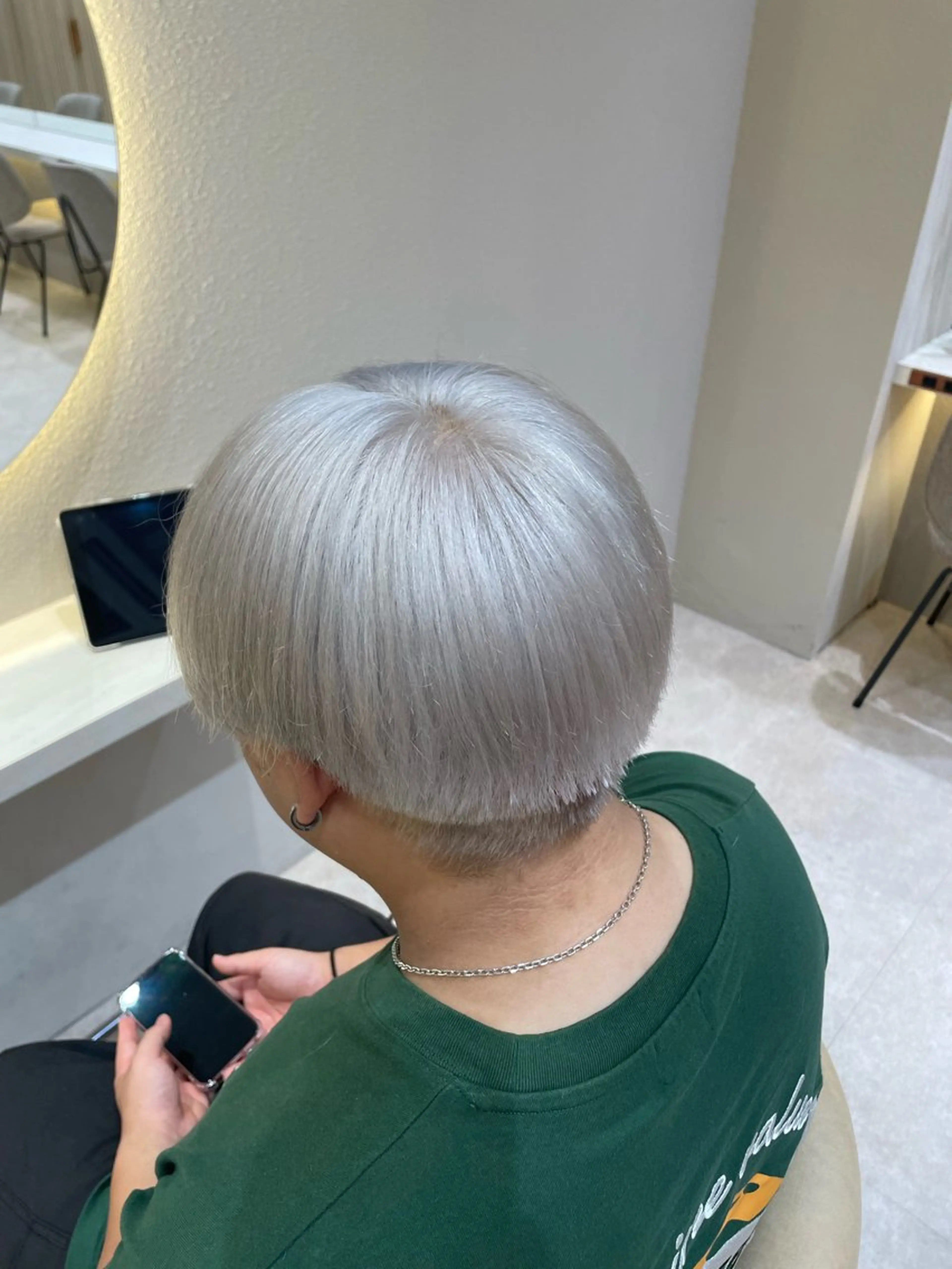 メンズ メンズブリーチ カット ヘアカラー トリートメント ブリーチ🌟リタッチ 🎠KANON🎡のヘアスタイル