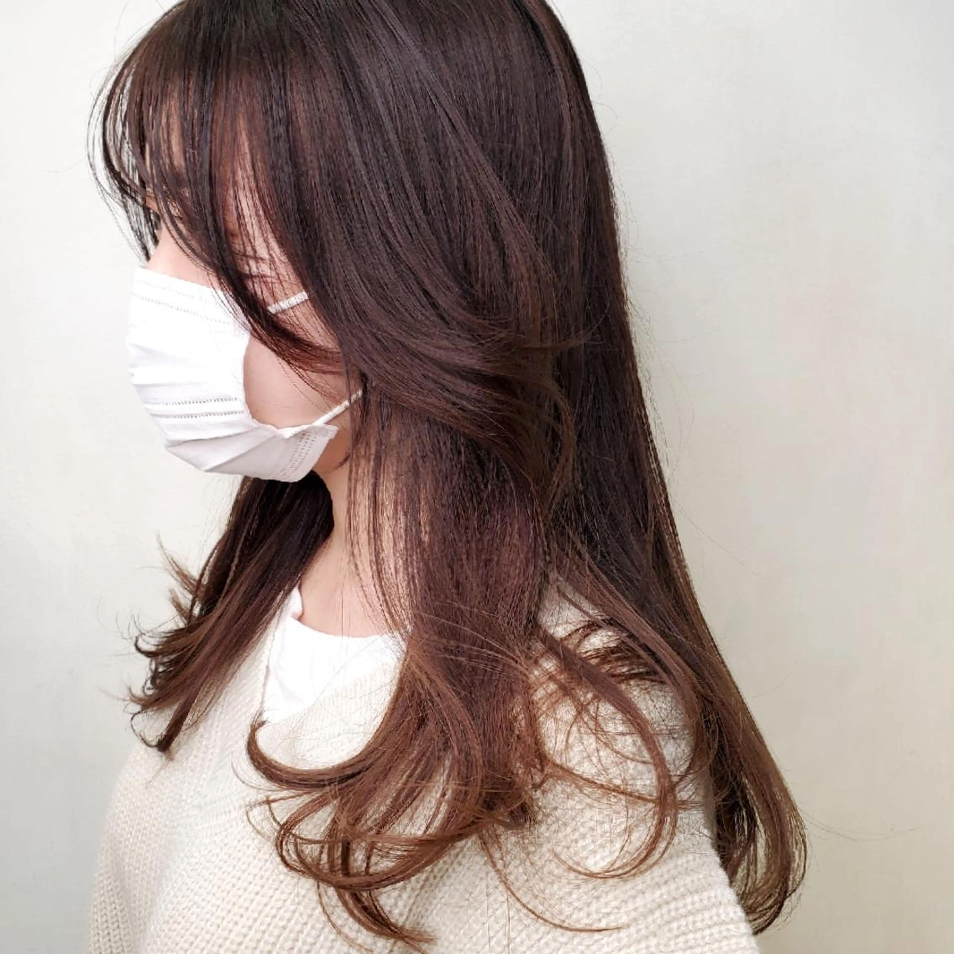 セミロング 韓国風ヘア レイヤーカット 韓国レイヤー　 suzuのヘアスタイル