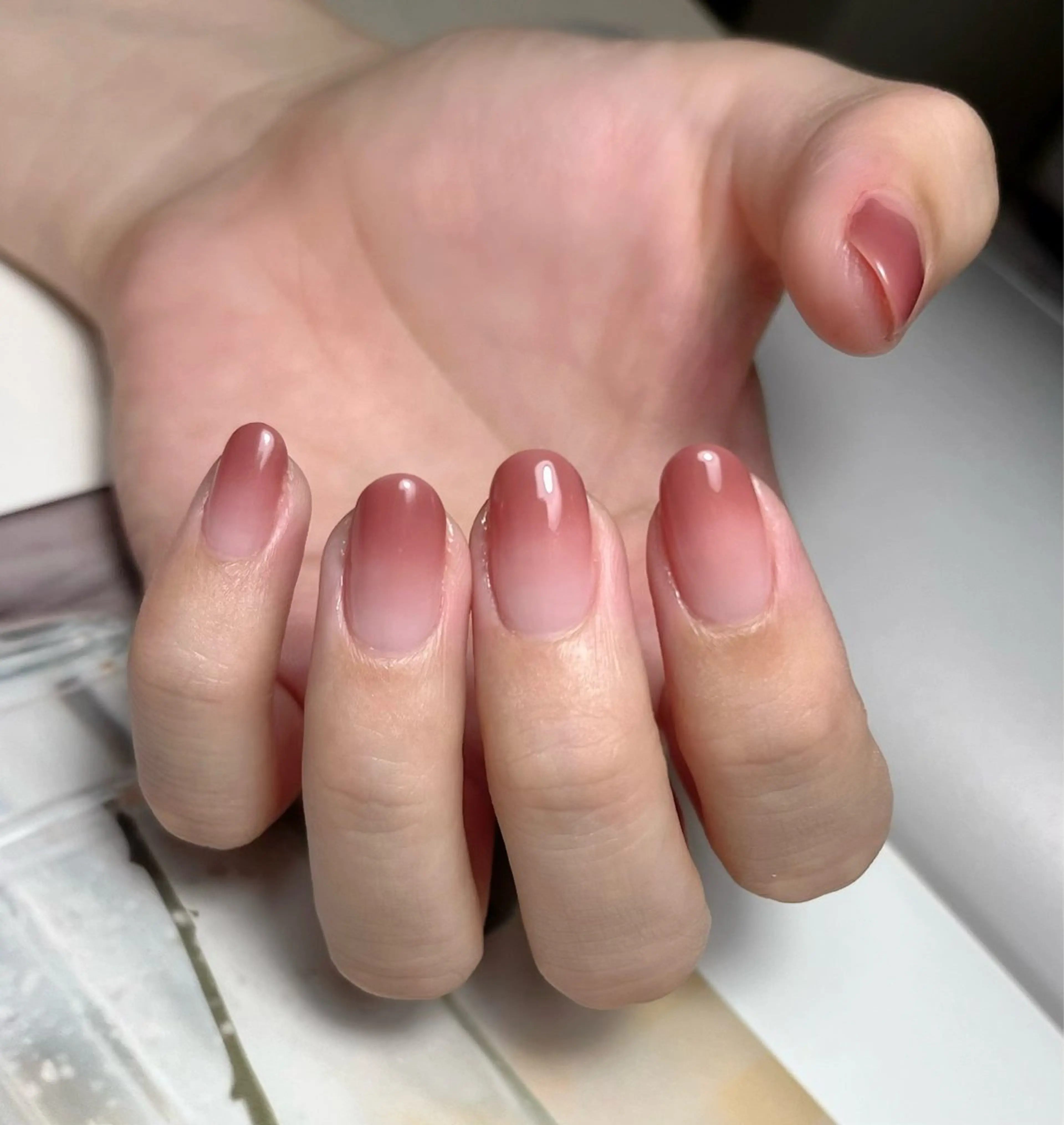 ネイル グラデーション シンプルネイル soie nailのネイルデザイン