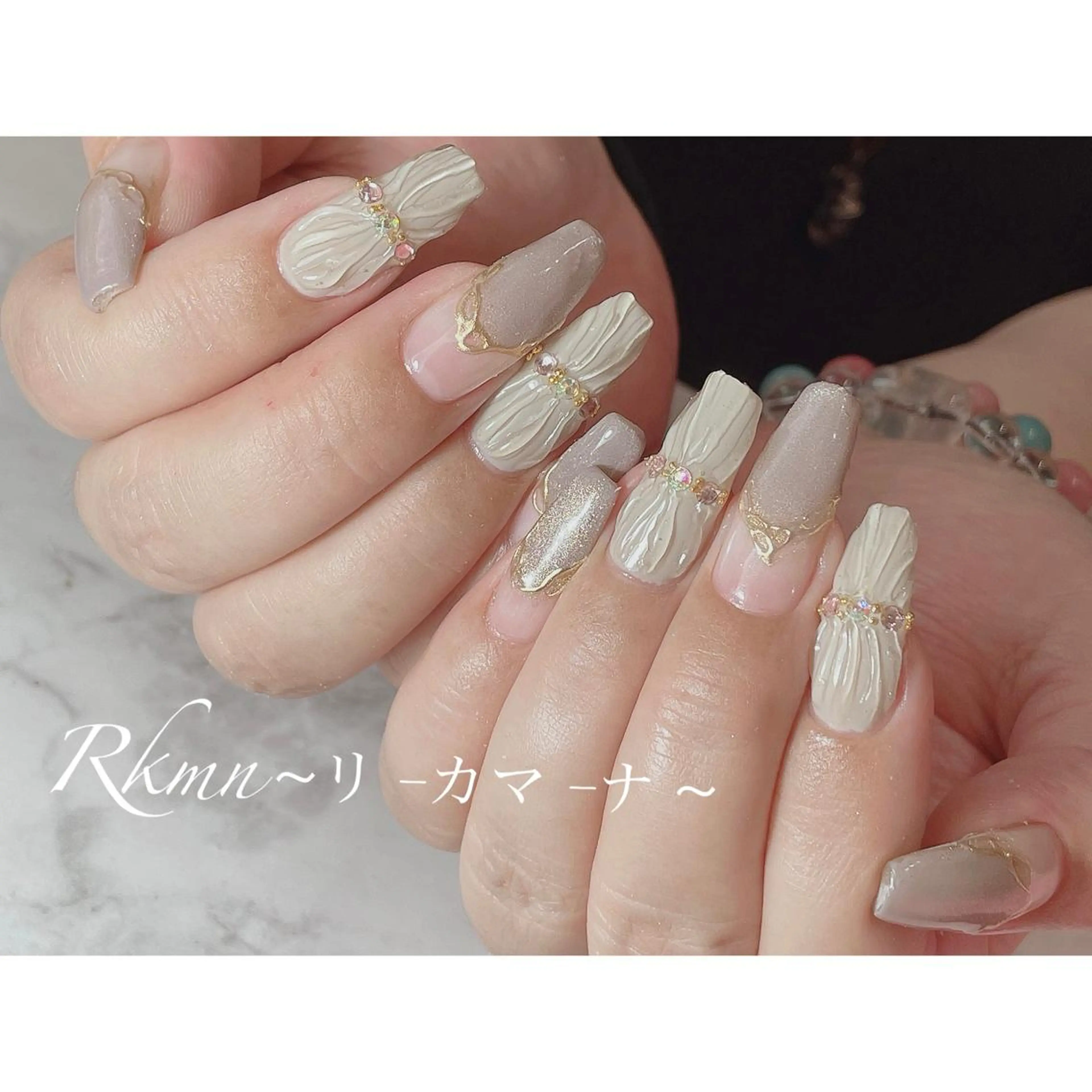 ネイル アートネイル マグネットネイル ミラーネイル 春ネイル ハンドネイル フットネイル ハンドケア Rkmn ~リ-カマ-ナ~のネイルデザイン