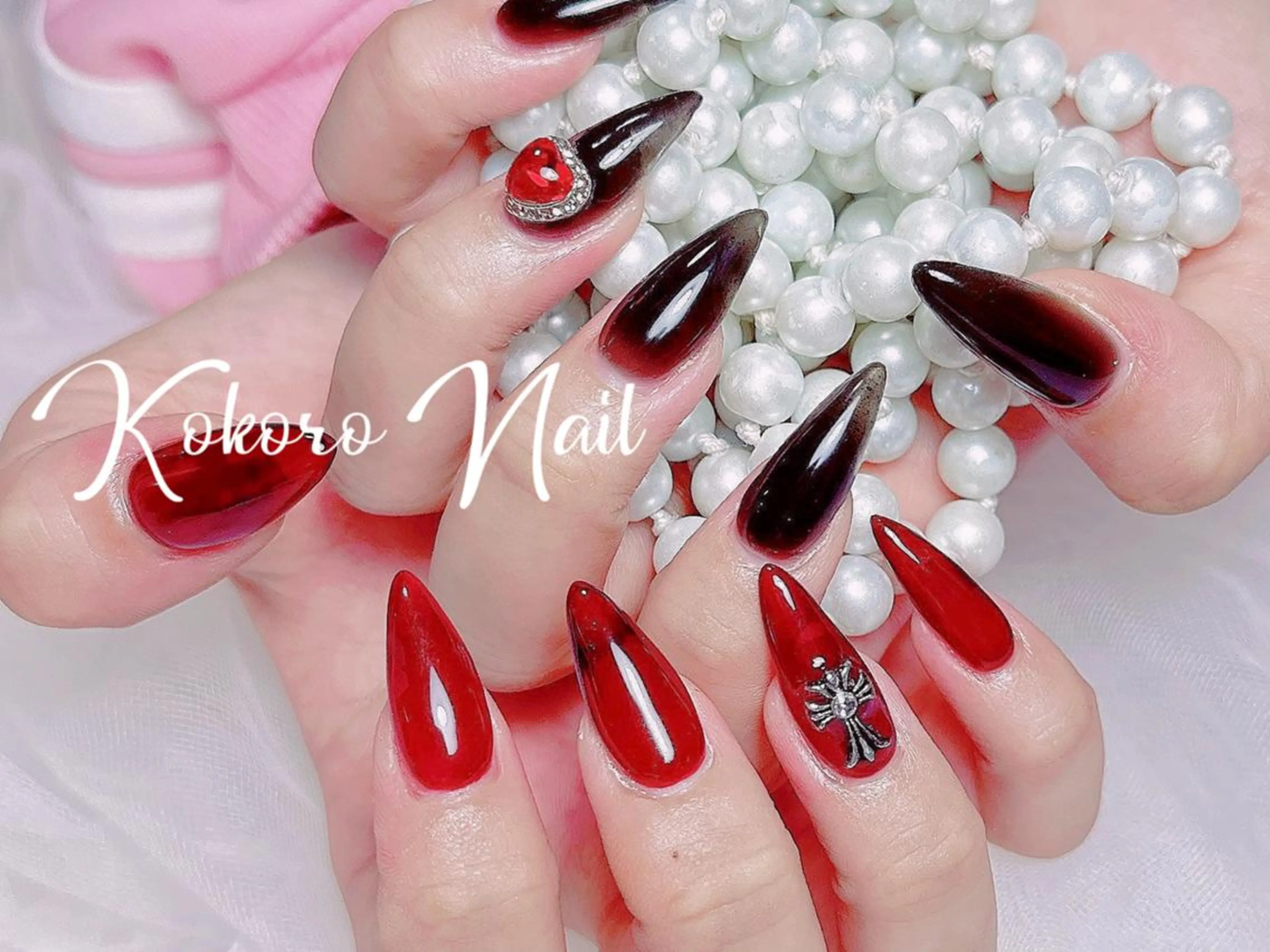 ネイル Hawchumi 💅のネイルデザイン