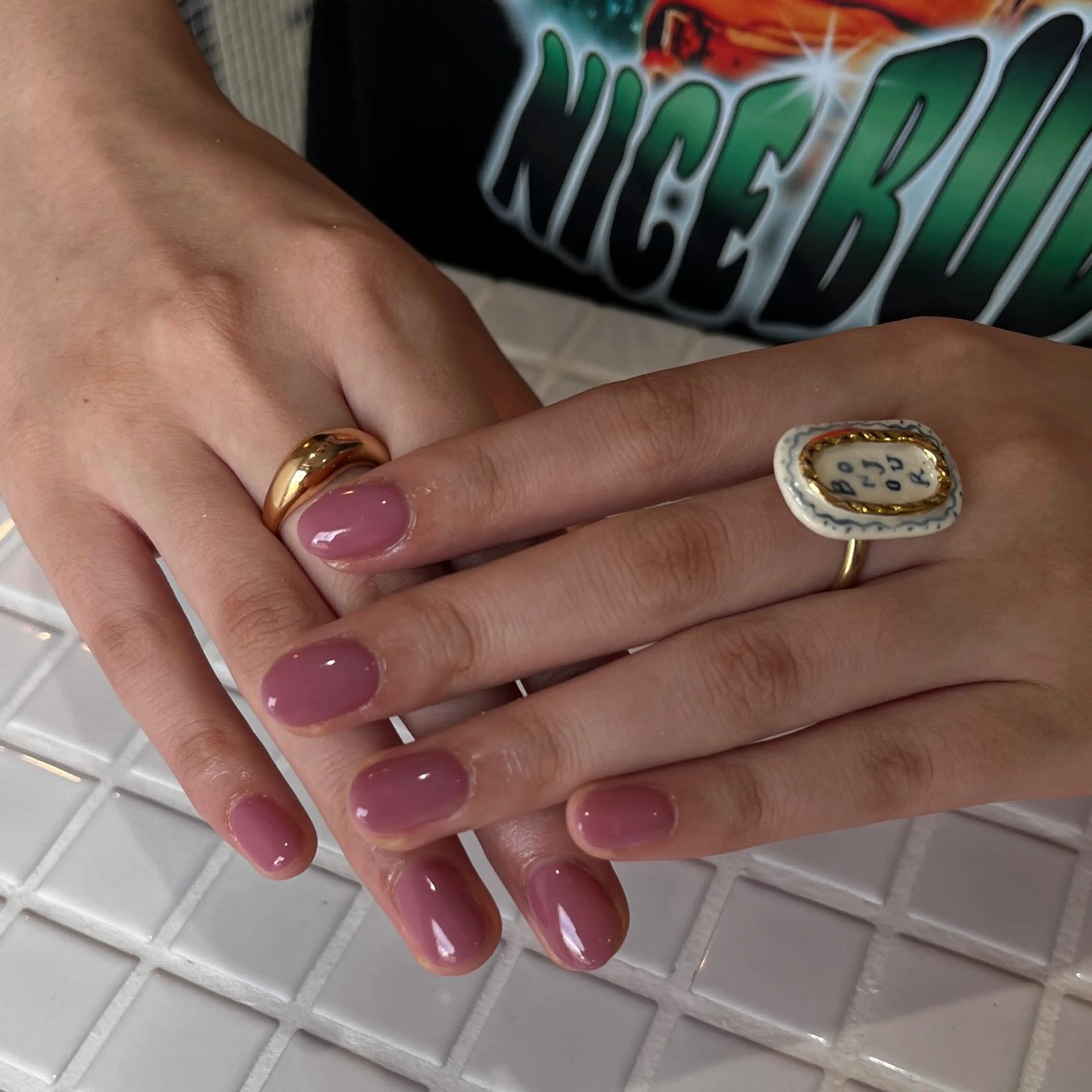 ネイル 深井 文音のネイルデザイン