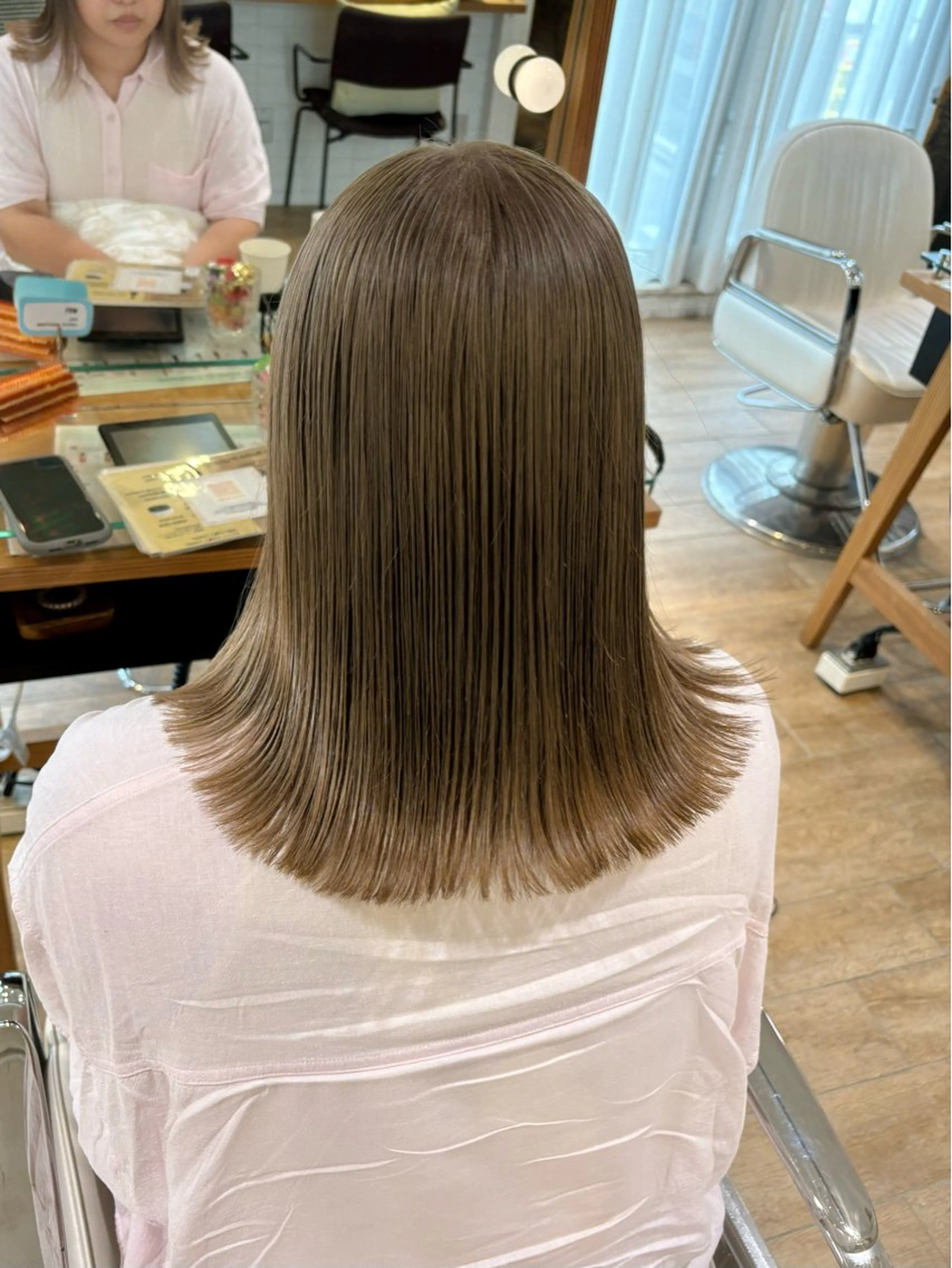 セミロング カラー ヘアアレンジ ヘアカラー トリートメント ハイトーンピンク🍑 ブリーチ🍑RINAのヘアスタイル