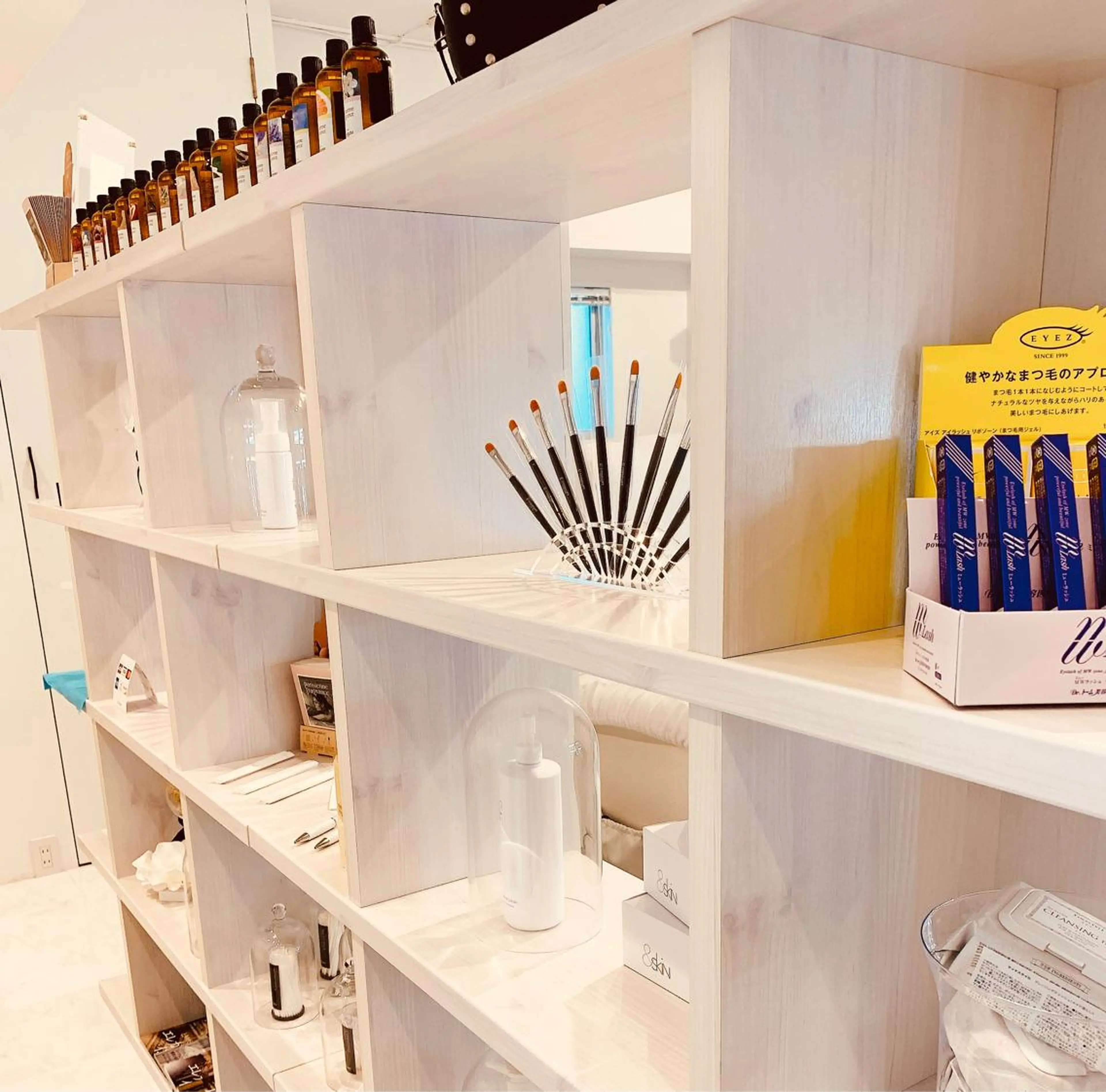 岡部 梢の眉毛・アイブロウイメージ