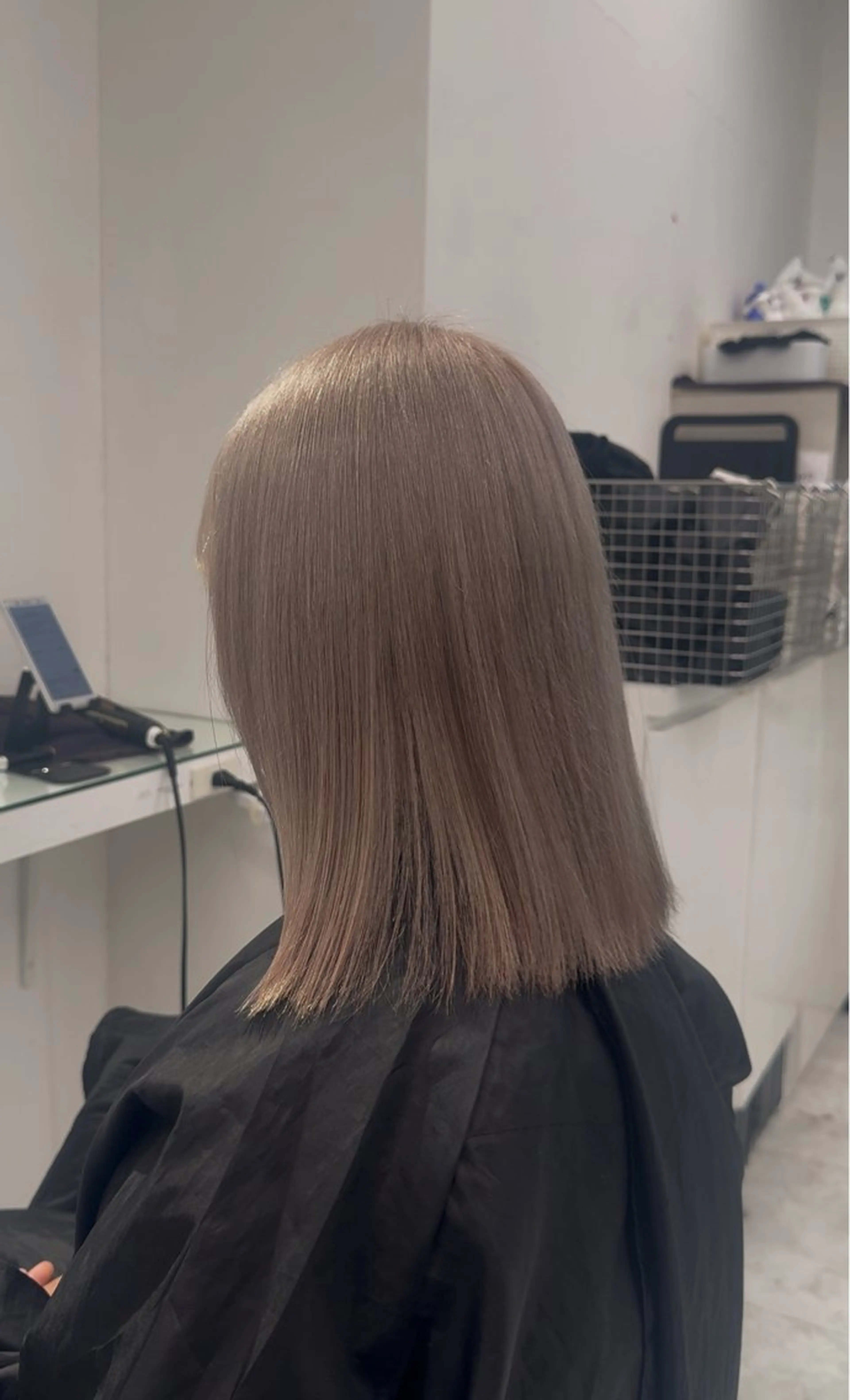 ロング カラー ヘアアレンジ ヘアカラー トリートメント ヘッドスパ ヘアセット 透け上品ハイトーン 職人ゆうと🤍のヘアスタイル