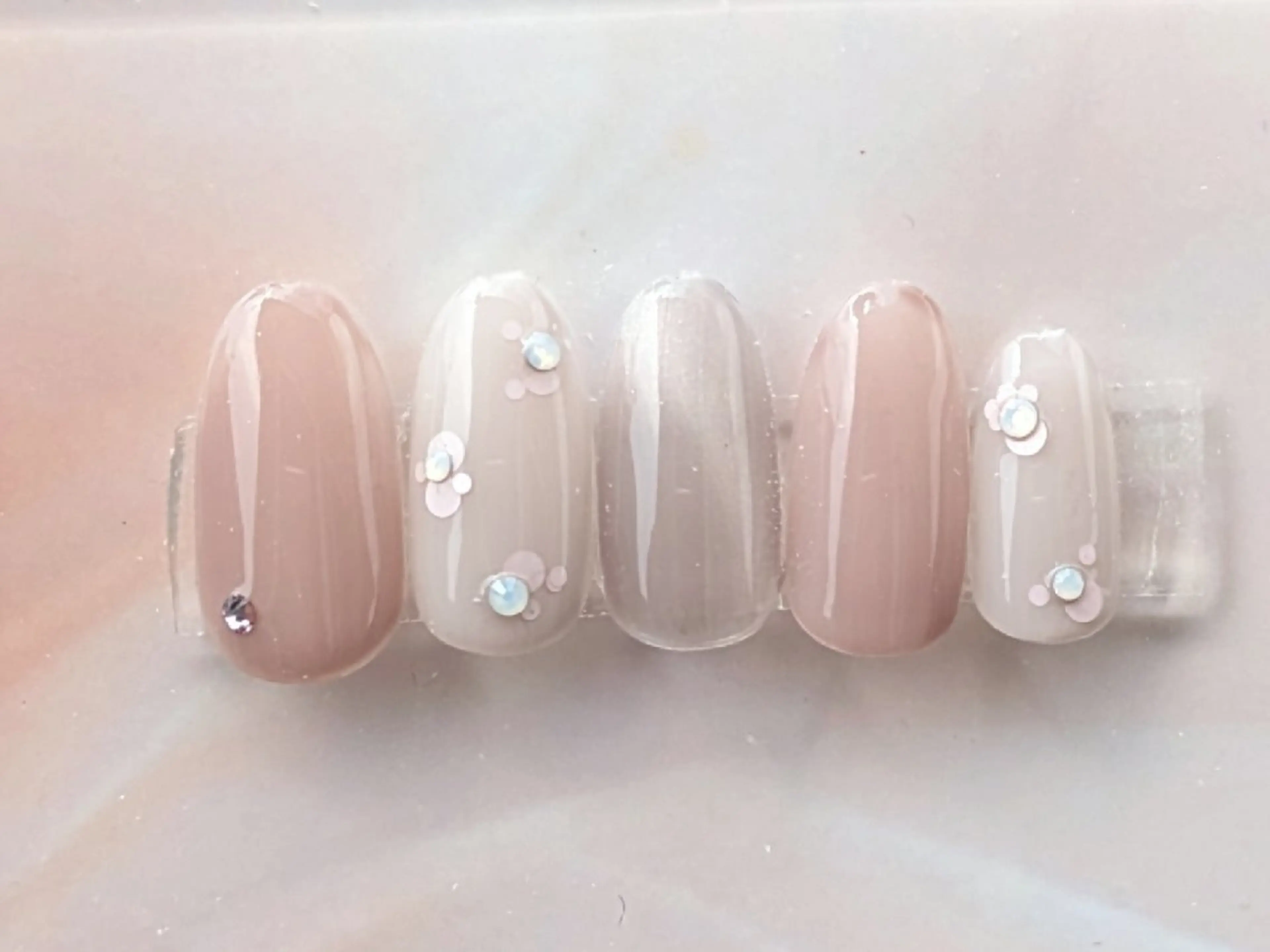 ネイル オフィスネイル ピンク シンプルネイル ストーンネイル 2B__nails ニービー京都伏見区のネイルデザイン