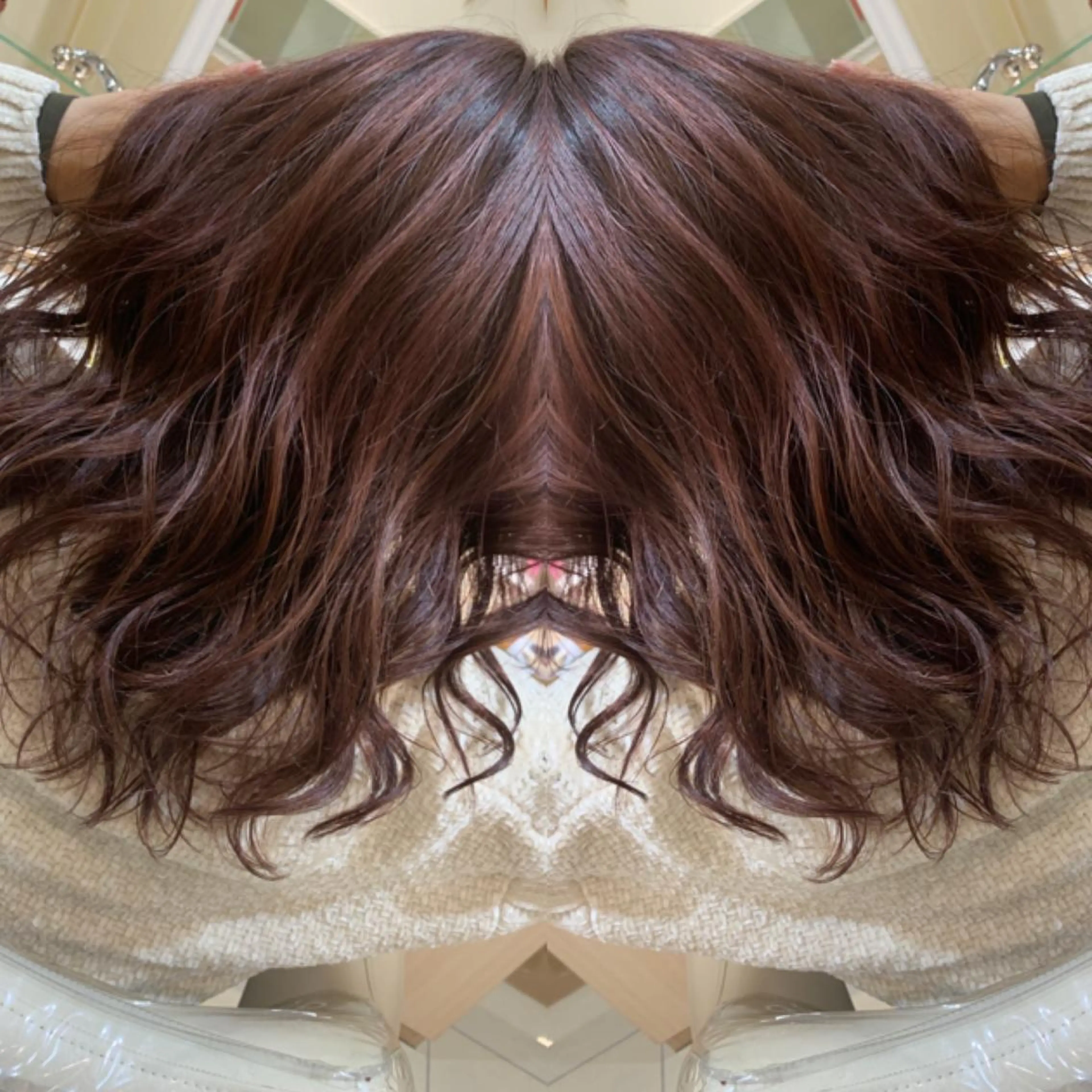 ロング 🩵波巻き／ツイスパ HARU💎のヘアスタイル