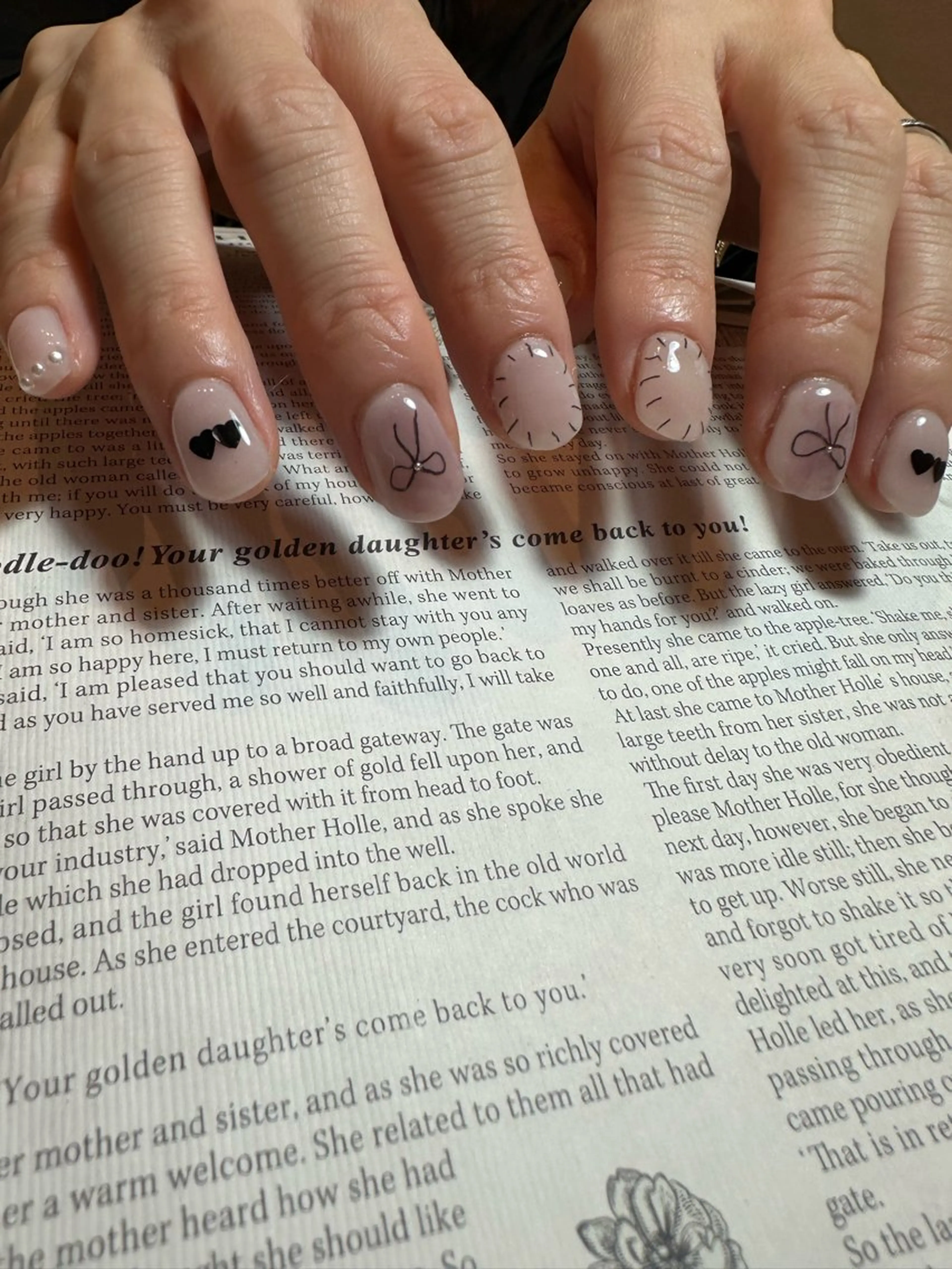 ネイル private nail salon &sumika所属・三輪 絢香のネイルデザイン