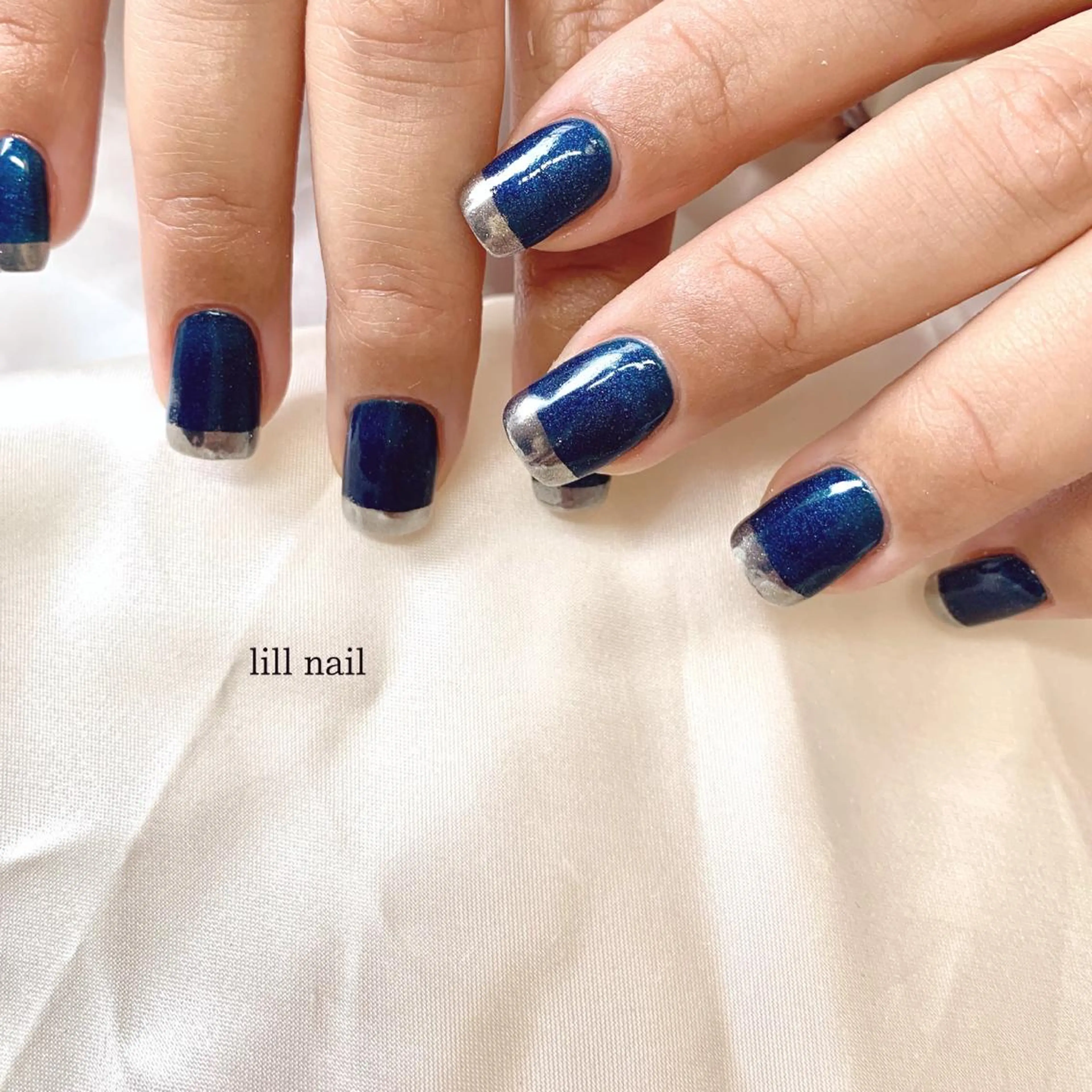 ミディアム pllia beautyのネイルデザイン