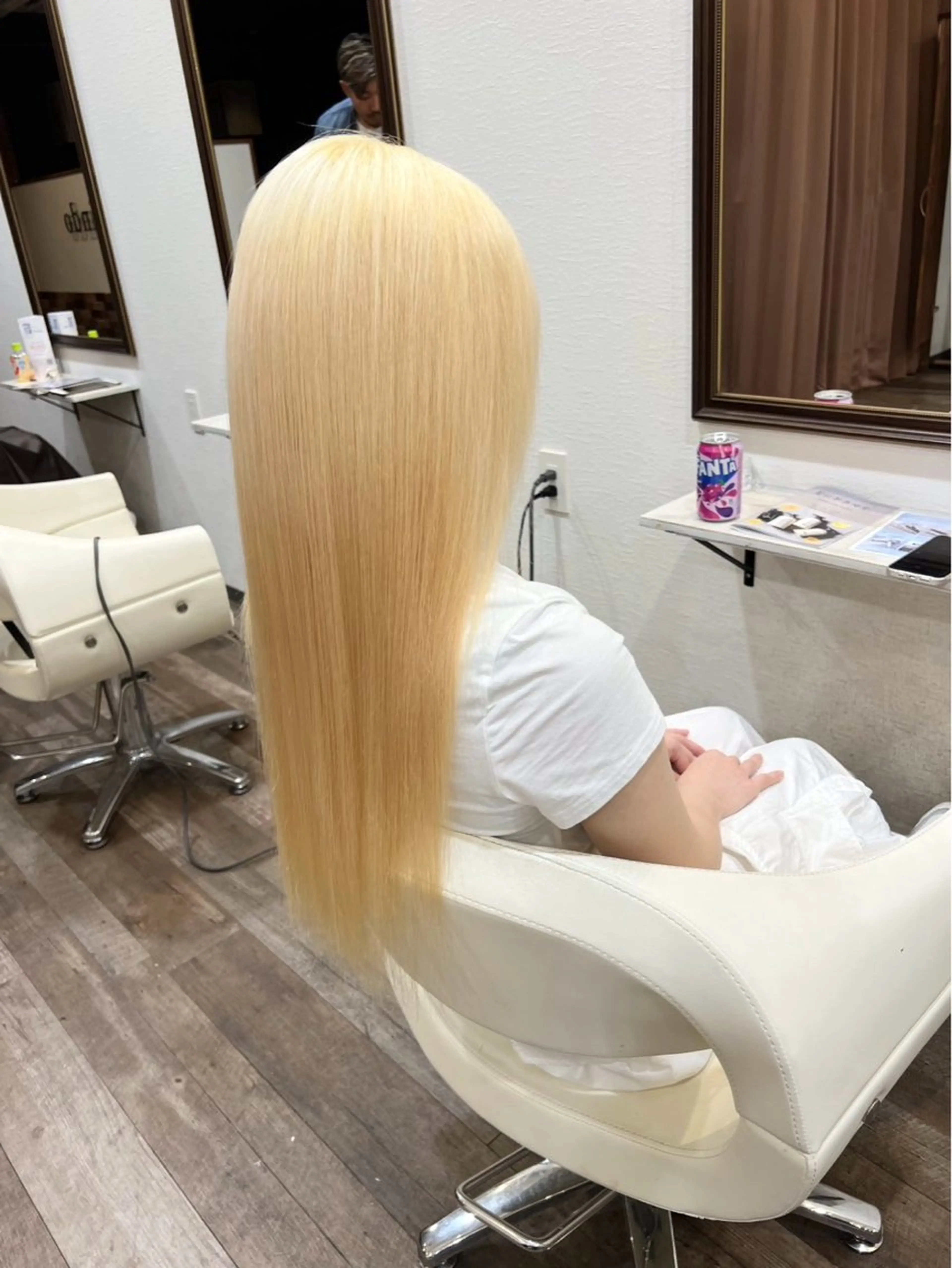 ロング カラー ヘアカラー 鍵 魁斗のヘアスタイル