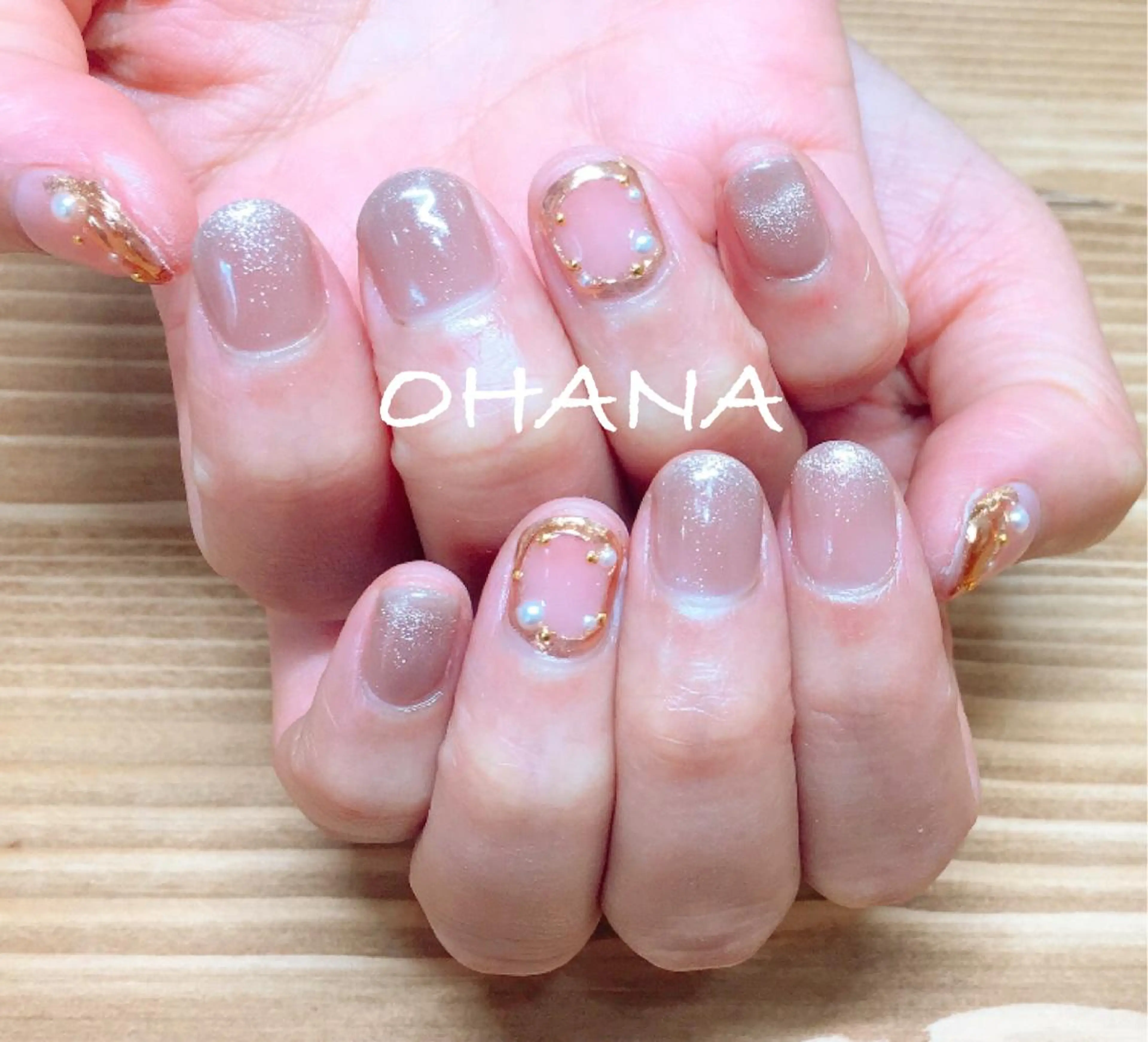 ネイル べっ甲ネイル フットネイル マグネットネイル ミラーネイル ニュアンスネイル nailroom  OHANA所属・nailroom OHANA🌴のネイルデザイン