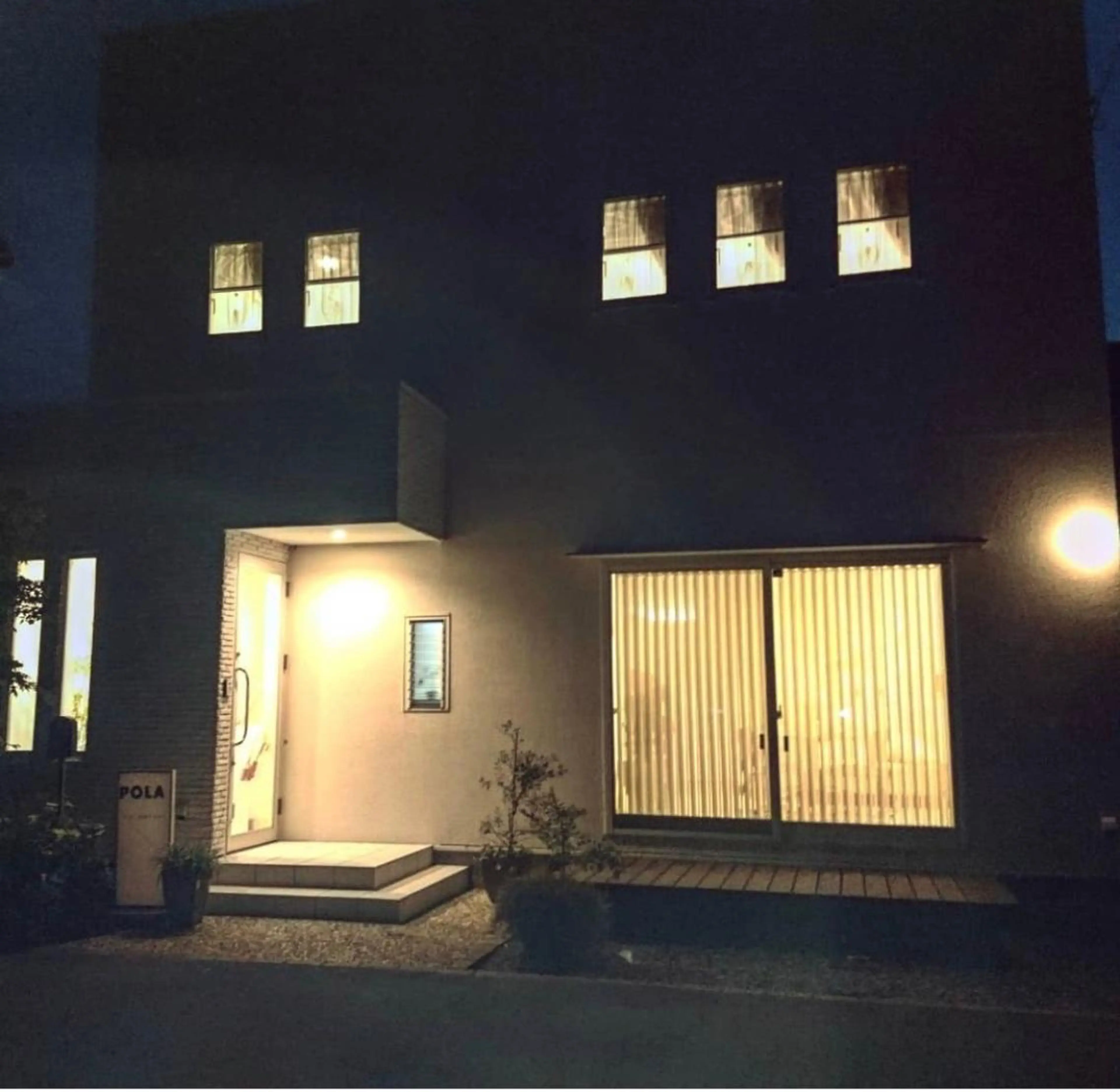 POLA La.saras所属・La.saras （ﾗ.ｻﾗｽ）のエステ・リラクイメージ