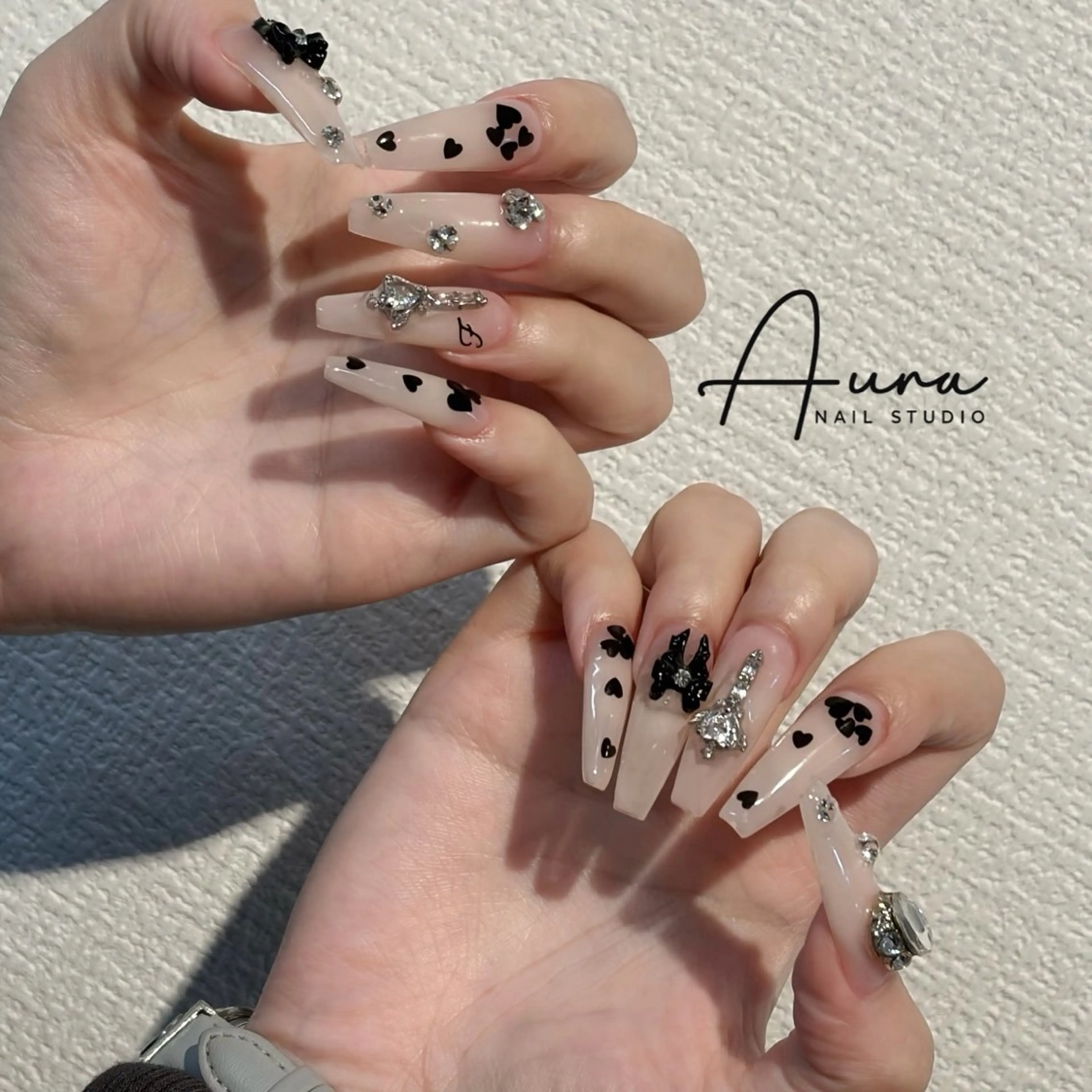 ネイル ハンドネイル Aura Nail Maiのネイルデザイン