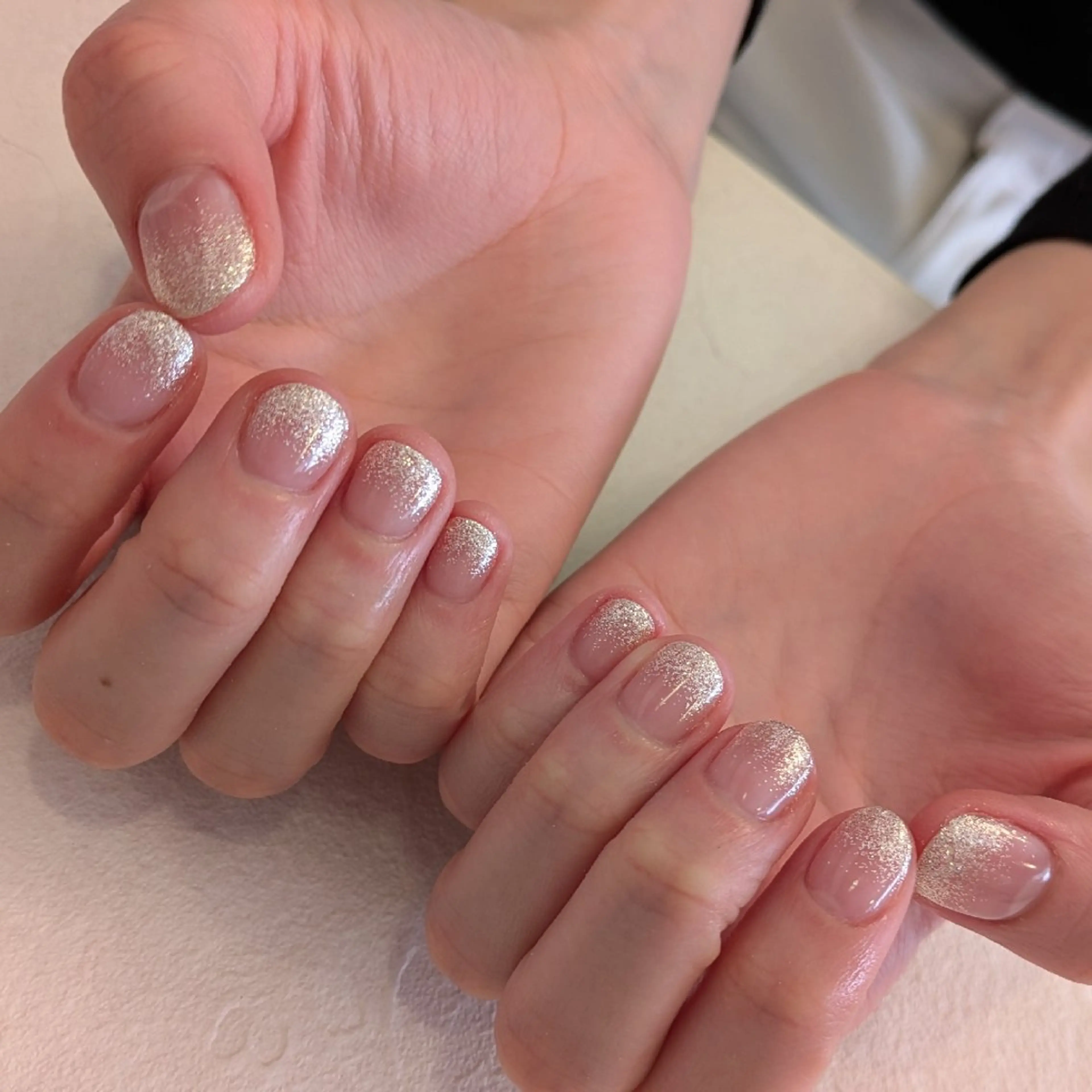 ネイル ラメ(グリッター) ラメグラデーション ジェヌインネイル 河内のネイルデザイン