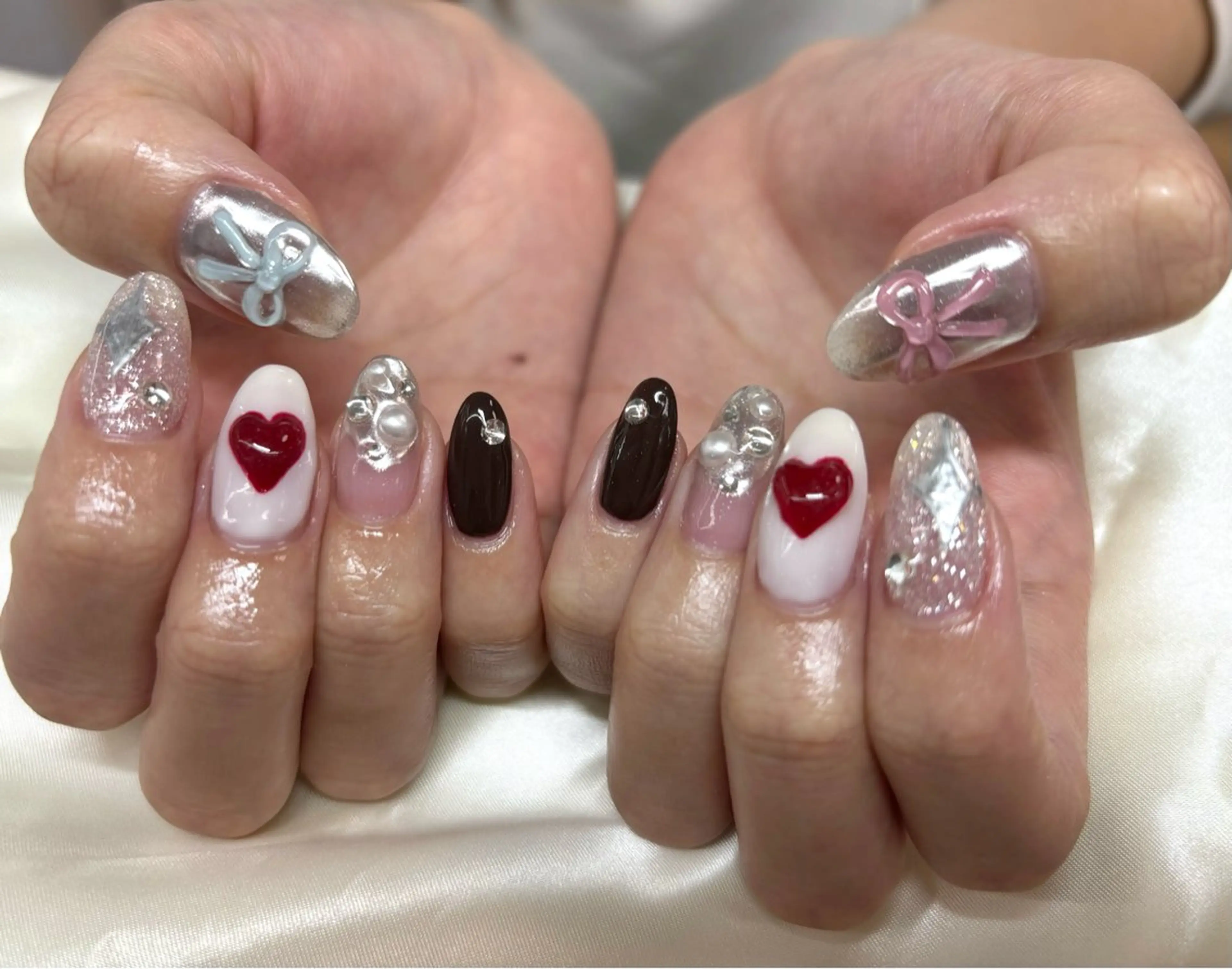 ネイル SHIMA YURIEのネイルデザイン