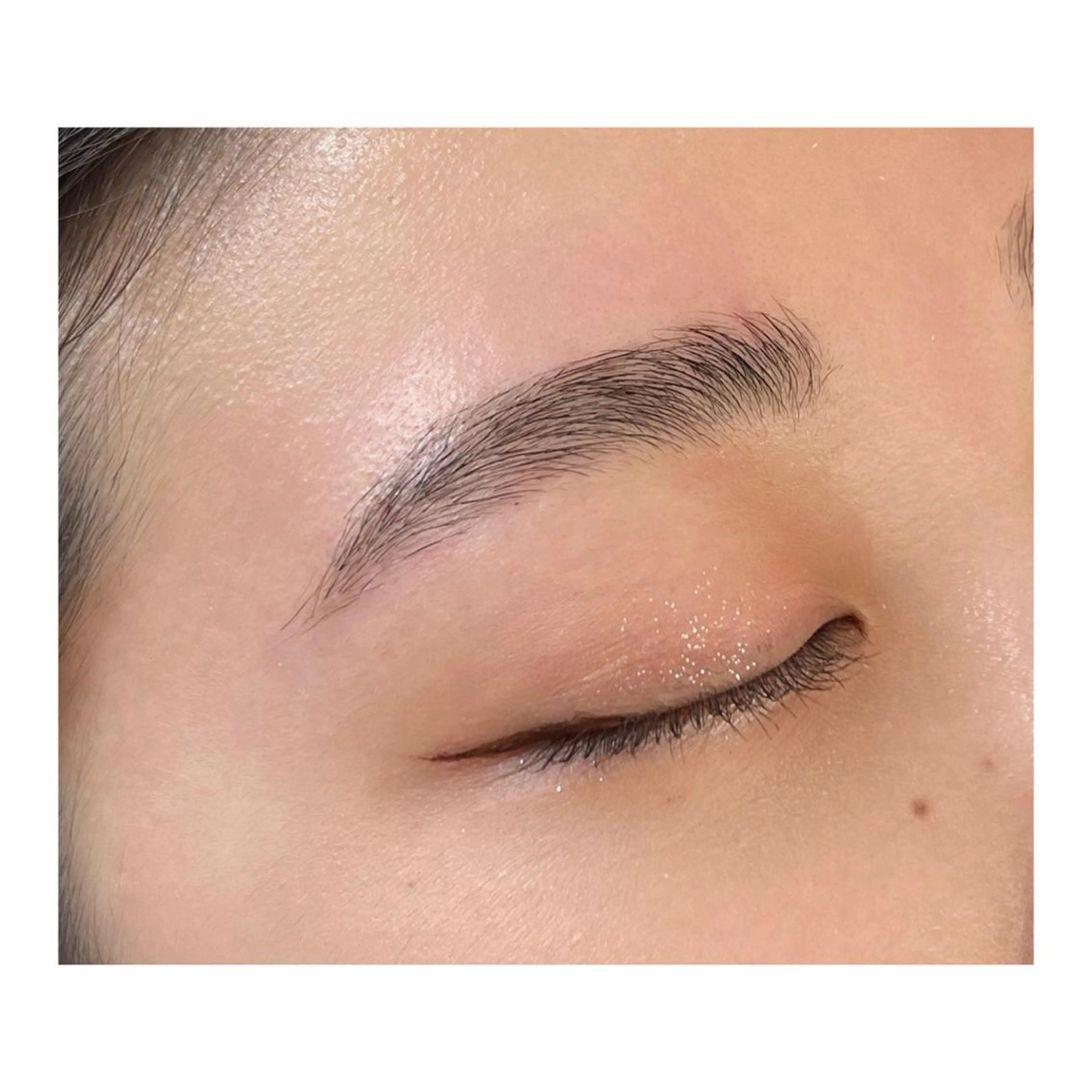 アイブロウ GO TODAY SHAIRE SALON mico店所属・松本 彩良のマツエク・マツパデザイン