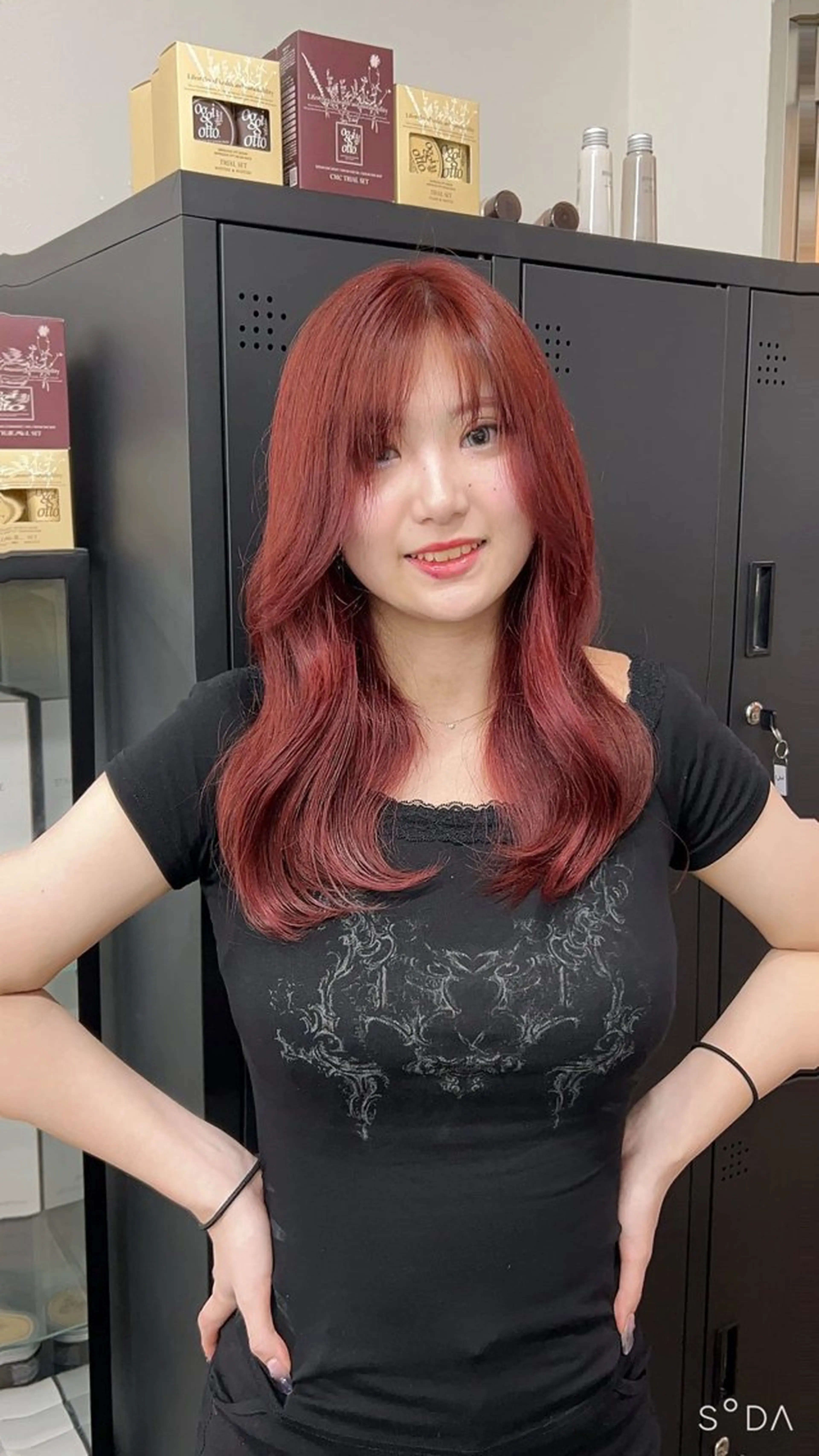 セミロング ヘアカラー TIEL カズハのヘアスタイル