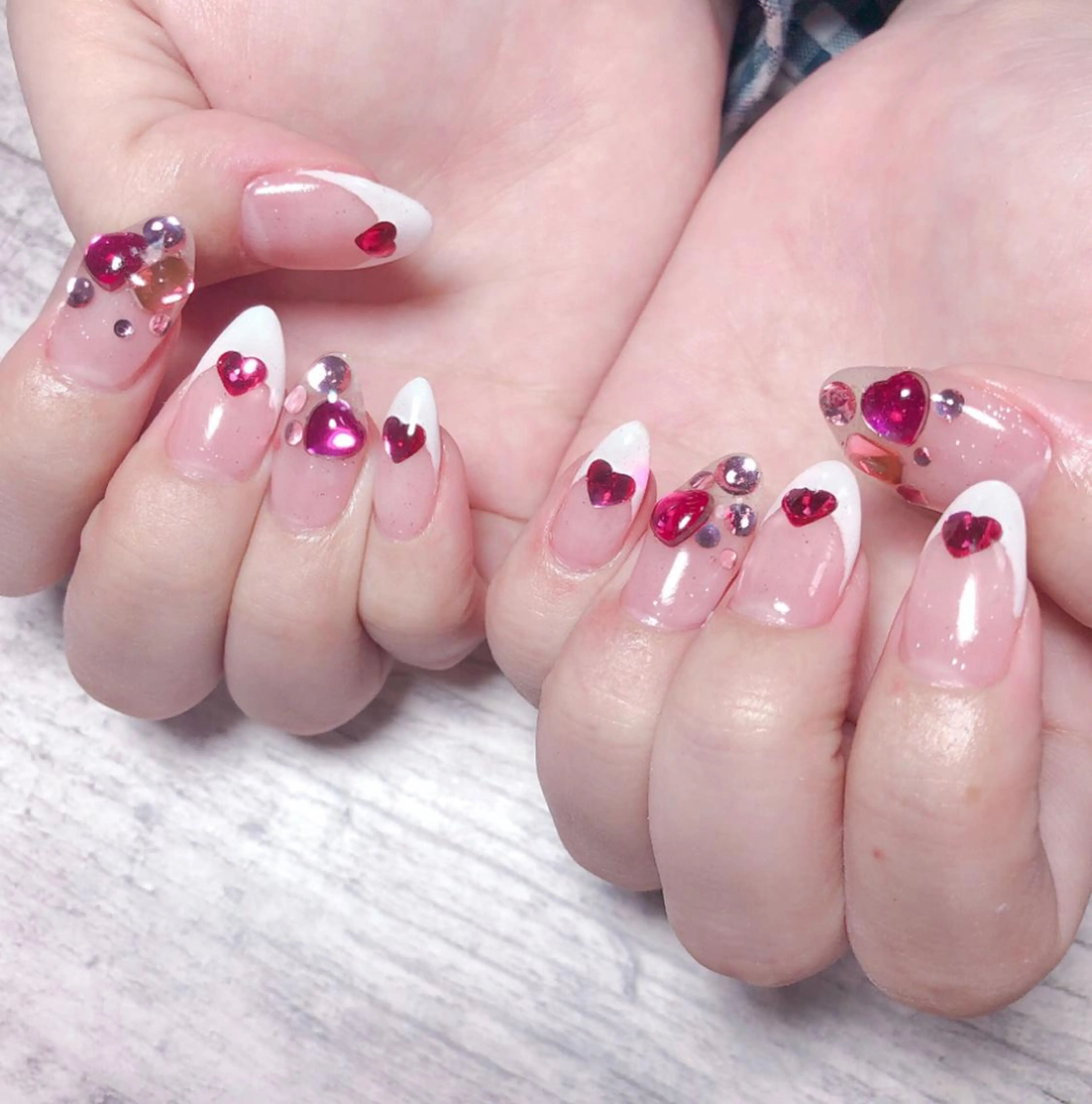 ネイル 個室ネイルサロンDolly Girl〜ドーリーガール〜所属・DollyGirl KYOKOのネイルデザイン