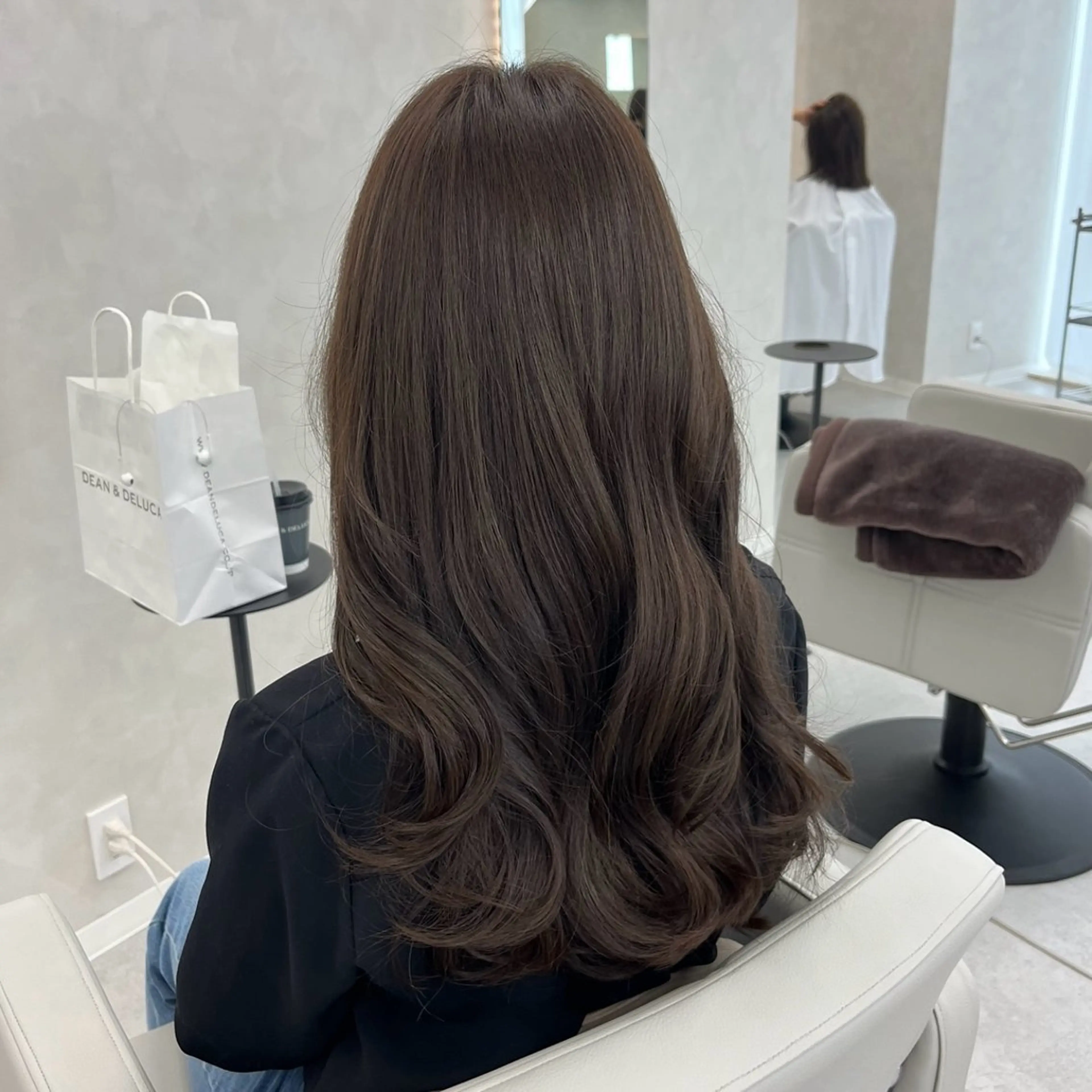 【悩んだらまずこれ.ᐟ.ᐟ🤍】カット＋プレミアムケアカラー＋超音波トリートメントの写真