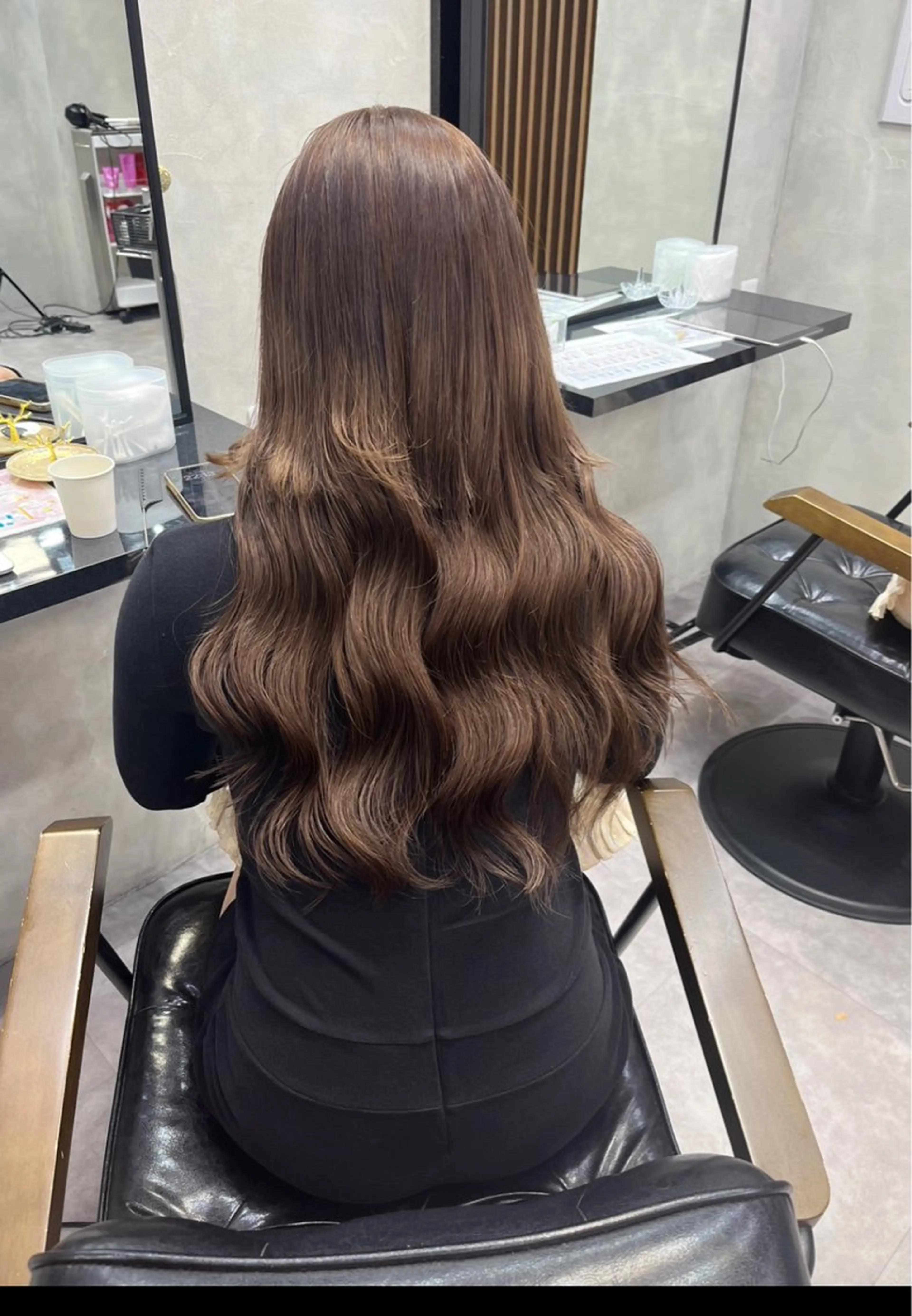 リピーター様💕💕馴染ませカラー+人毛100%レミーエクステ60本💕💕本数変更可の写真