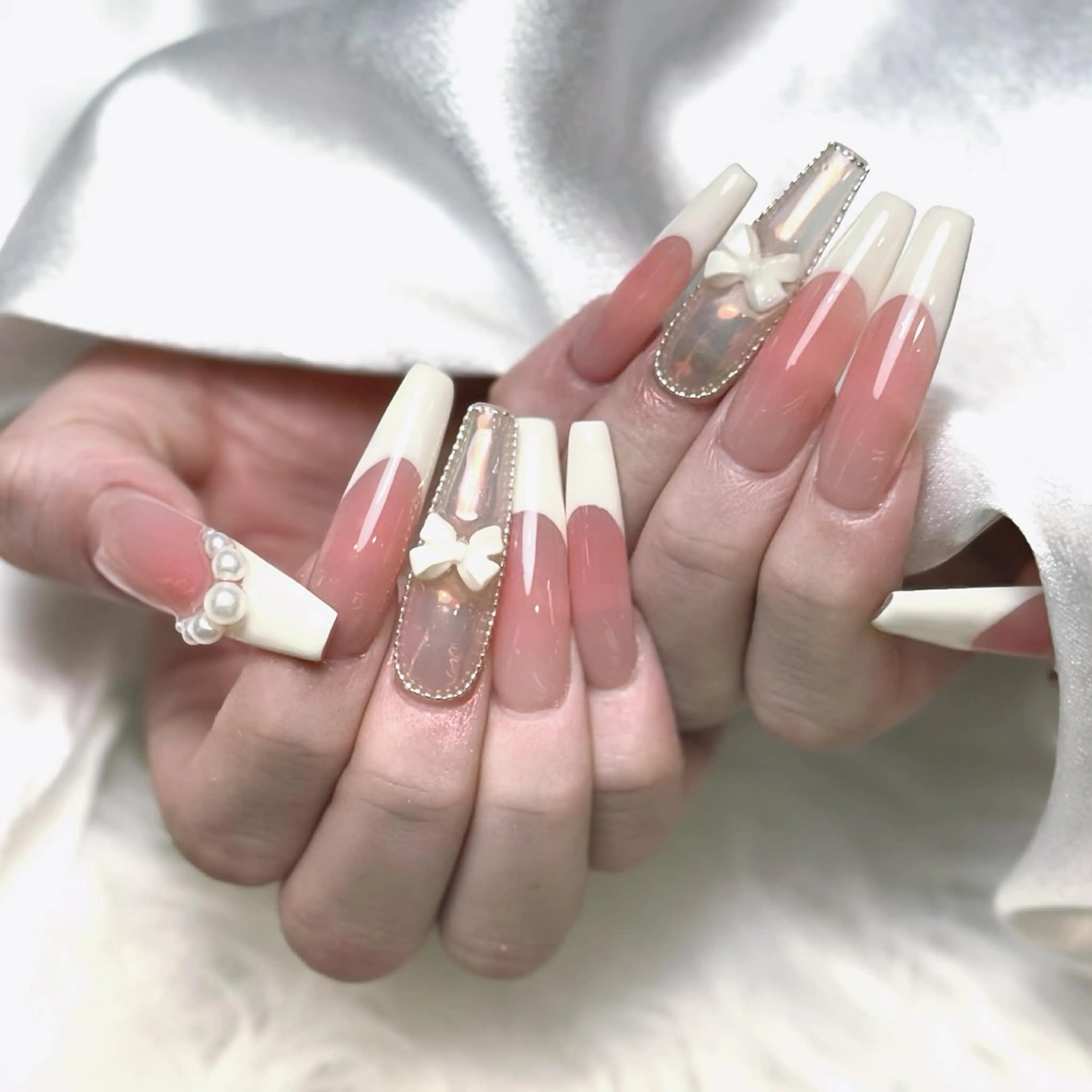 ロング ハンドネイル Chiin Nailのネイルデザイン