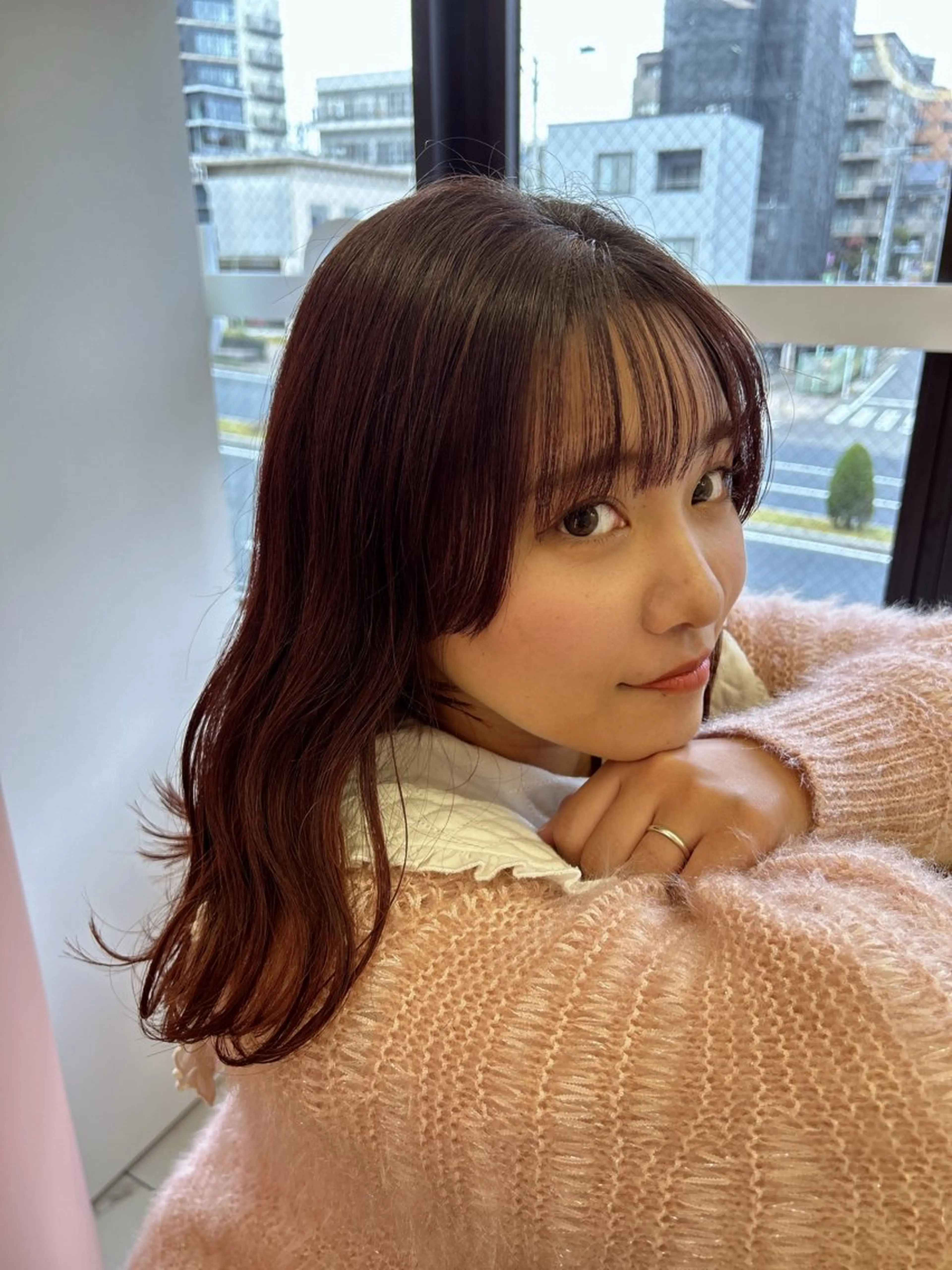 セミロング カラー カット ヘアカラー トリートメント 佐合 梨花 / ｅａｕ〈オー〉のヘアスタイル