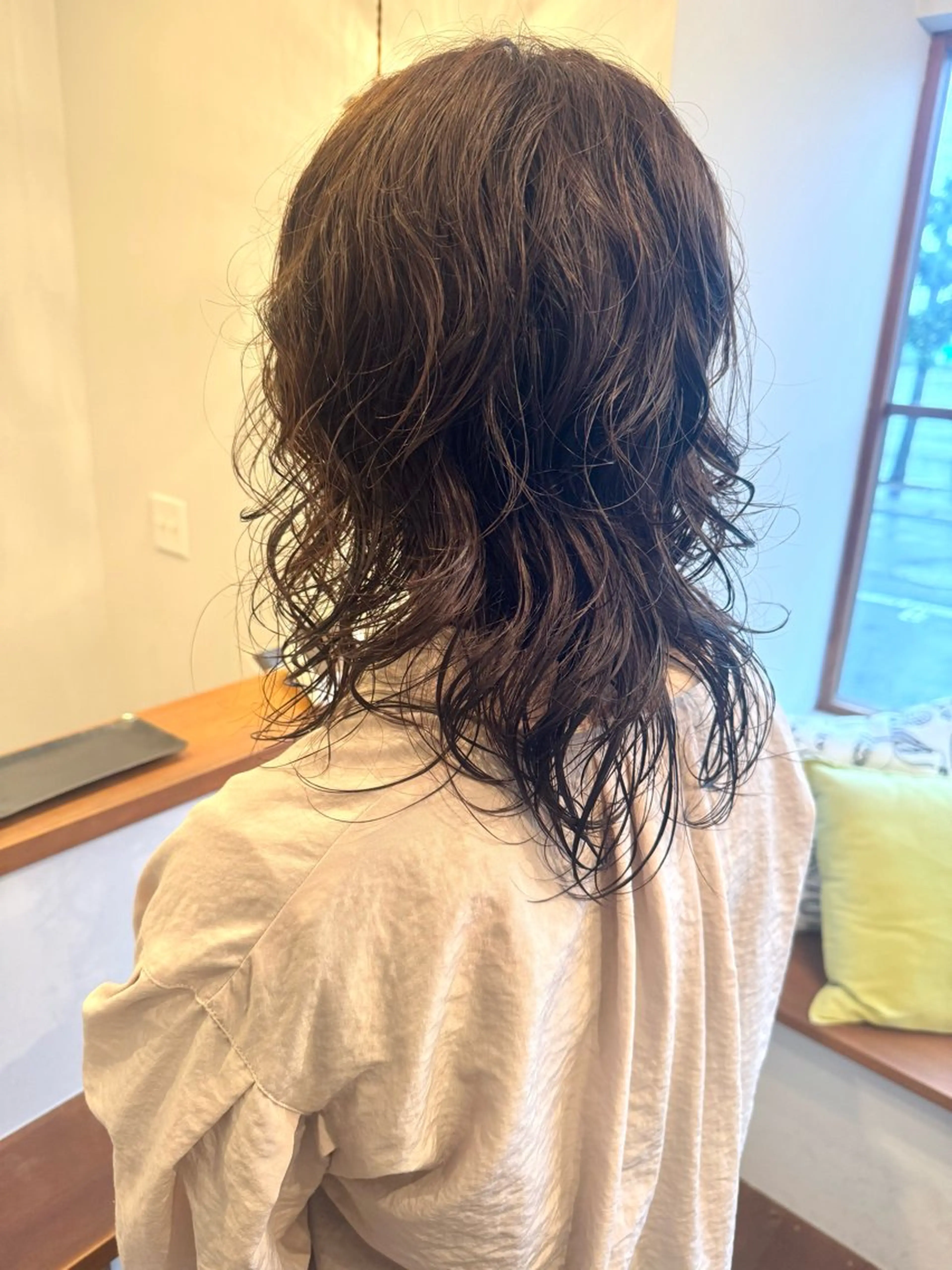 ミディアム ミディアムパーマ 中島 さなえのヘアスタイル