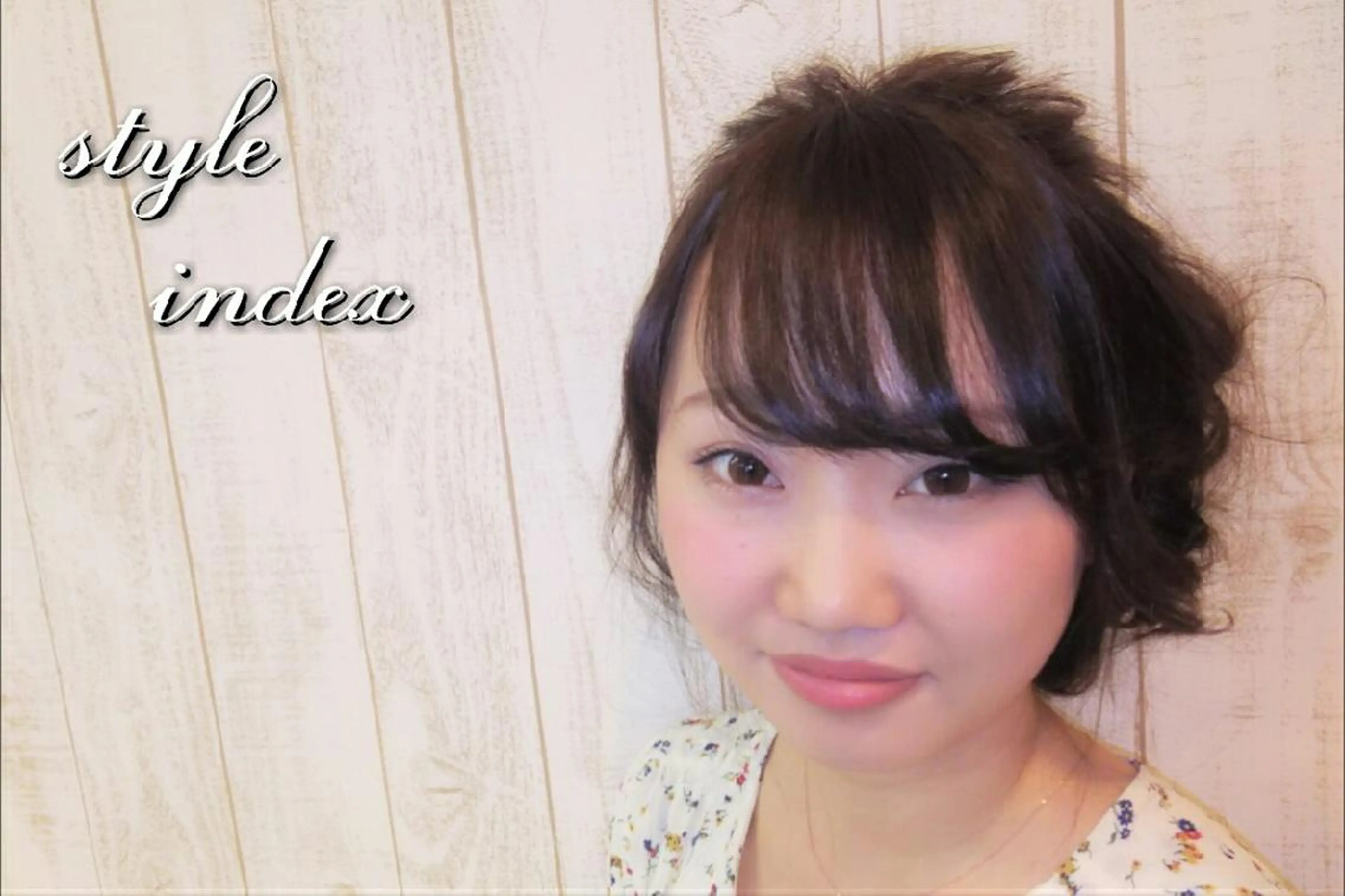 セミロング カラー ヘアアレンジ アッシュ 脇田 雄大のヘアスタイル