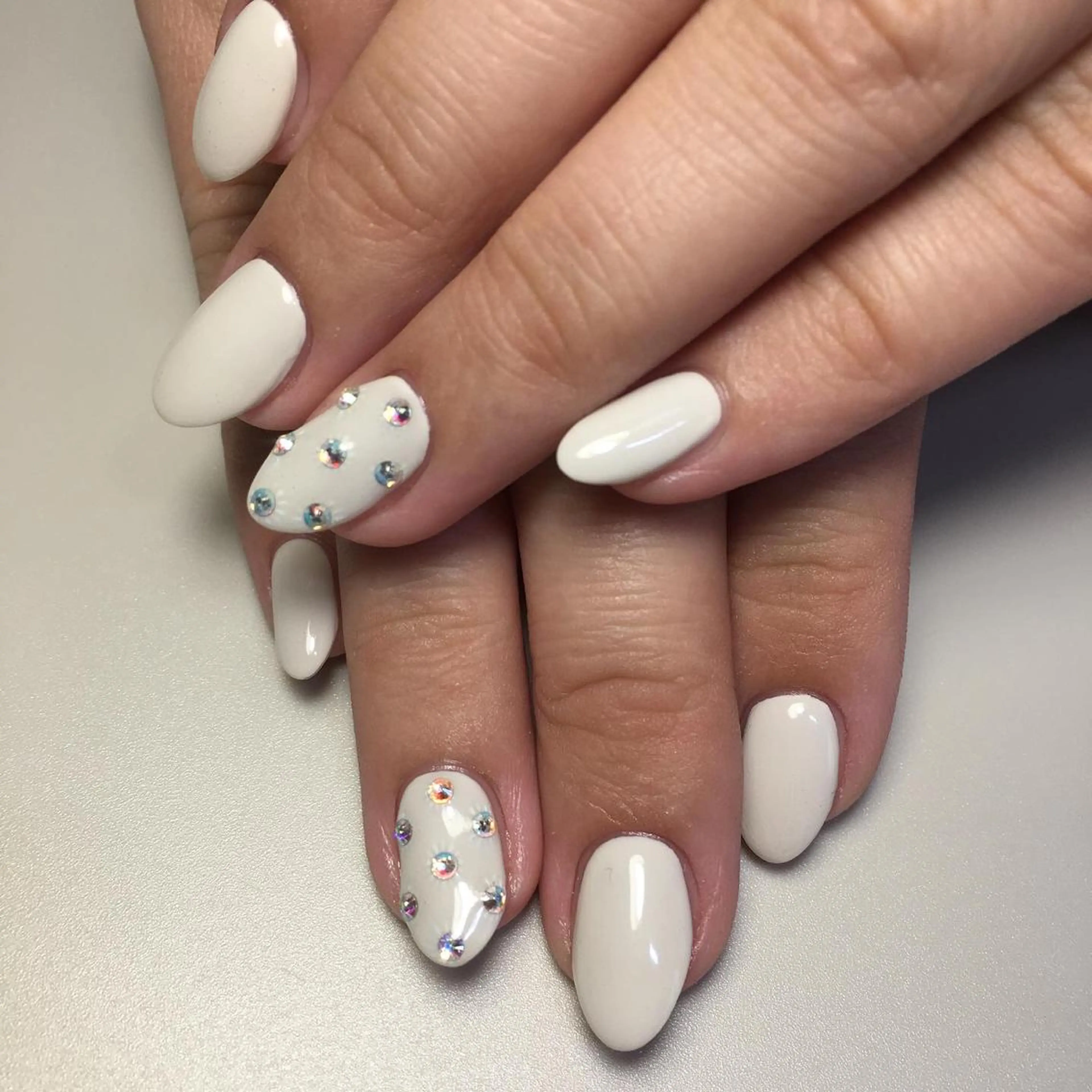 ネイル ストーンネイル ハンドネイル kipinail 川﨑えりかのネイルデザイン