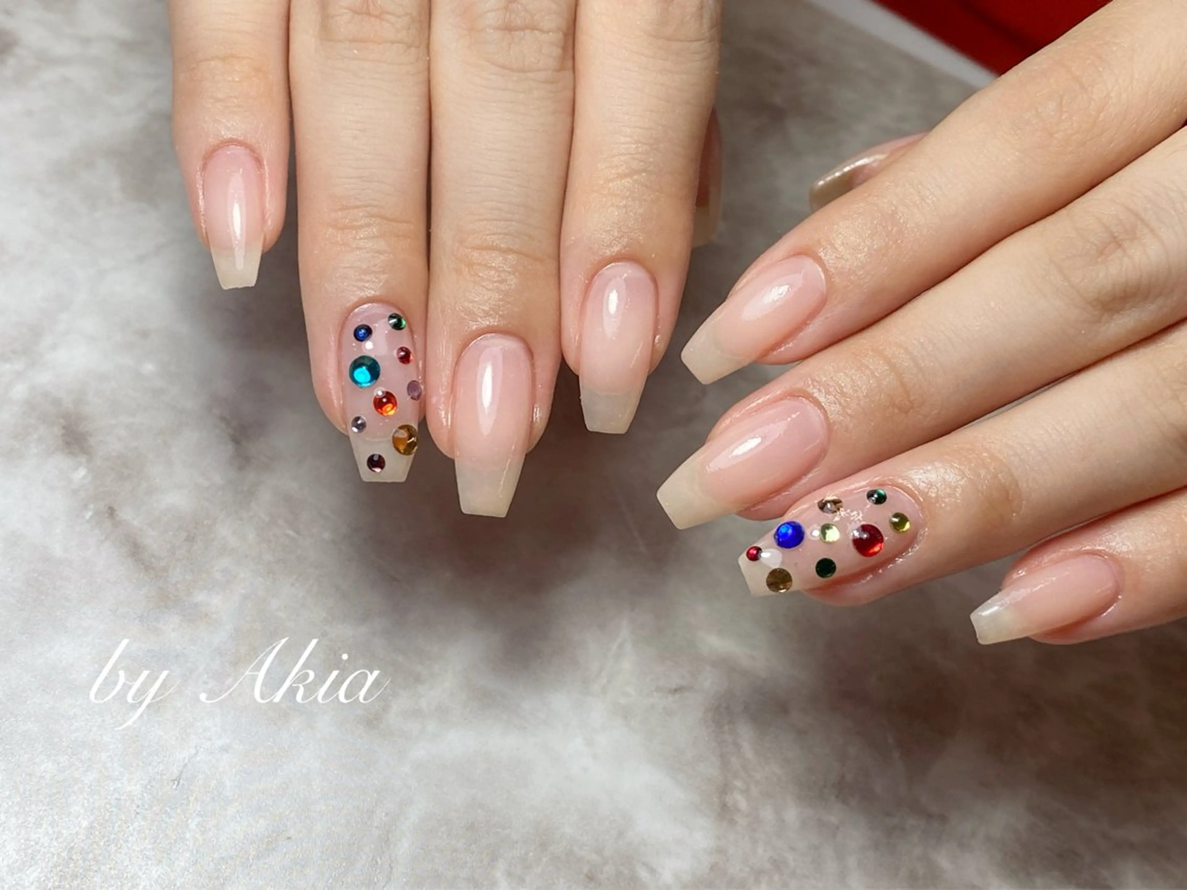 ネイル ハンドネイル ハンドケア 閨匠ビューティサロン 銀座店のネイルデザイン