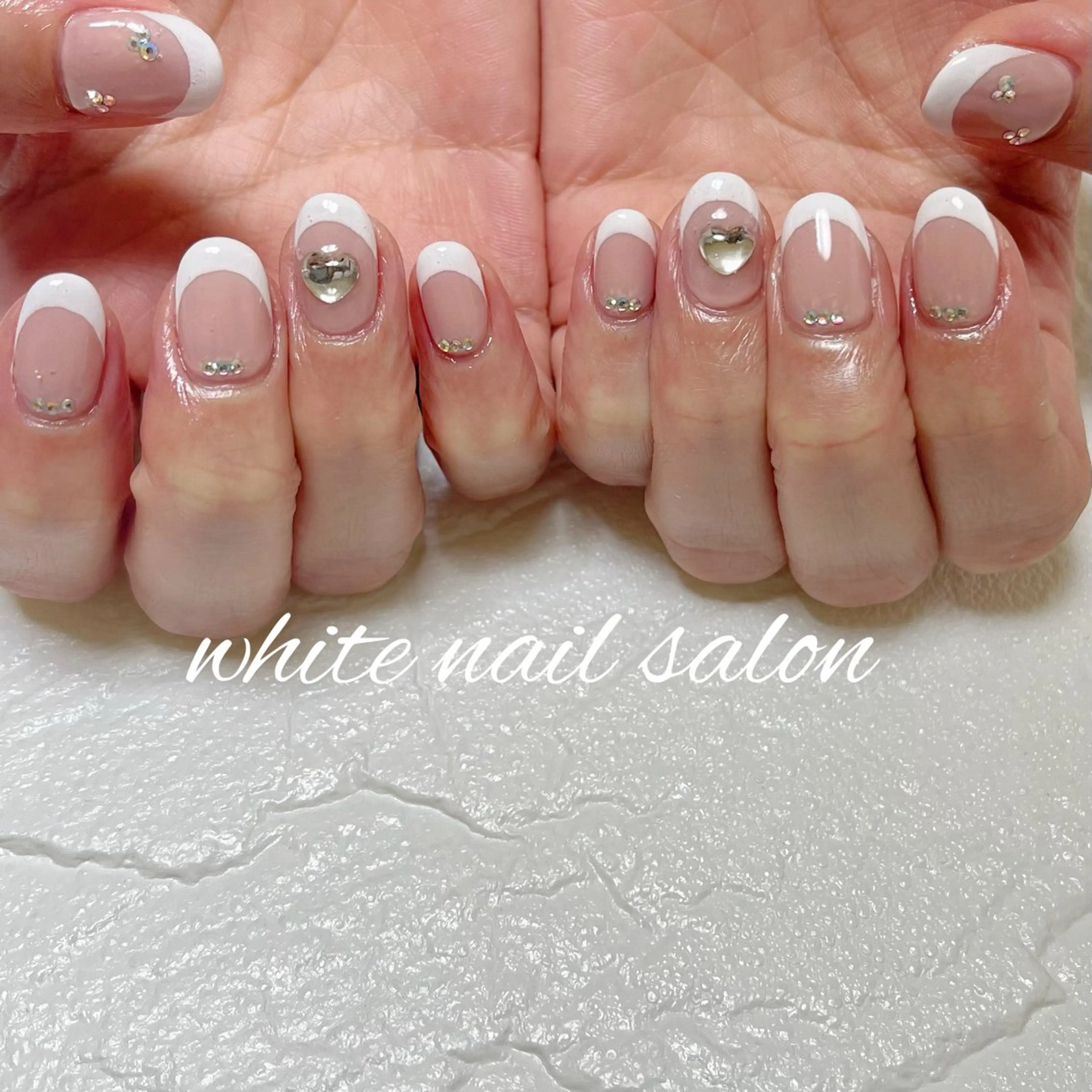 ネイル ハンドネイル white nail salonのネイルデザイン