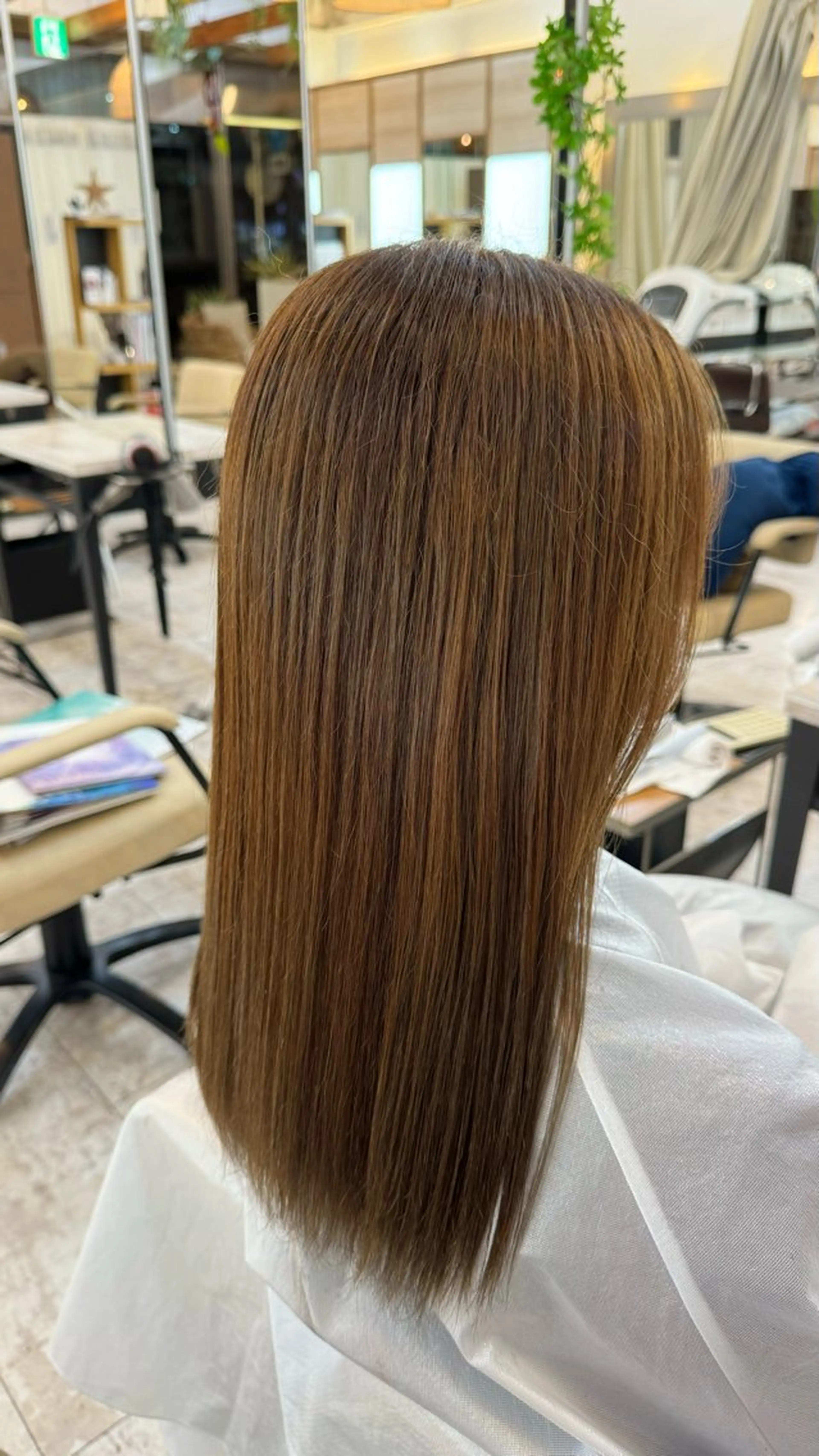 セミロング カラー ヘアカラー Plaatje　古淵店所属・𓂃plaatje koharu🫧🎀のヘアスタイル