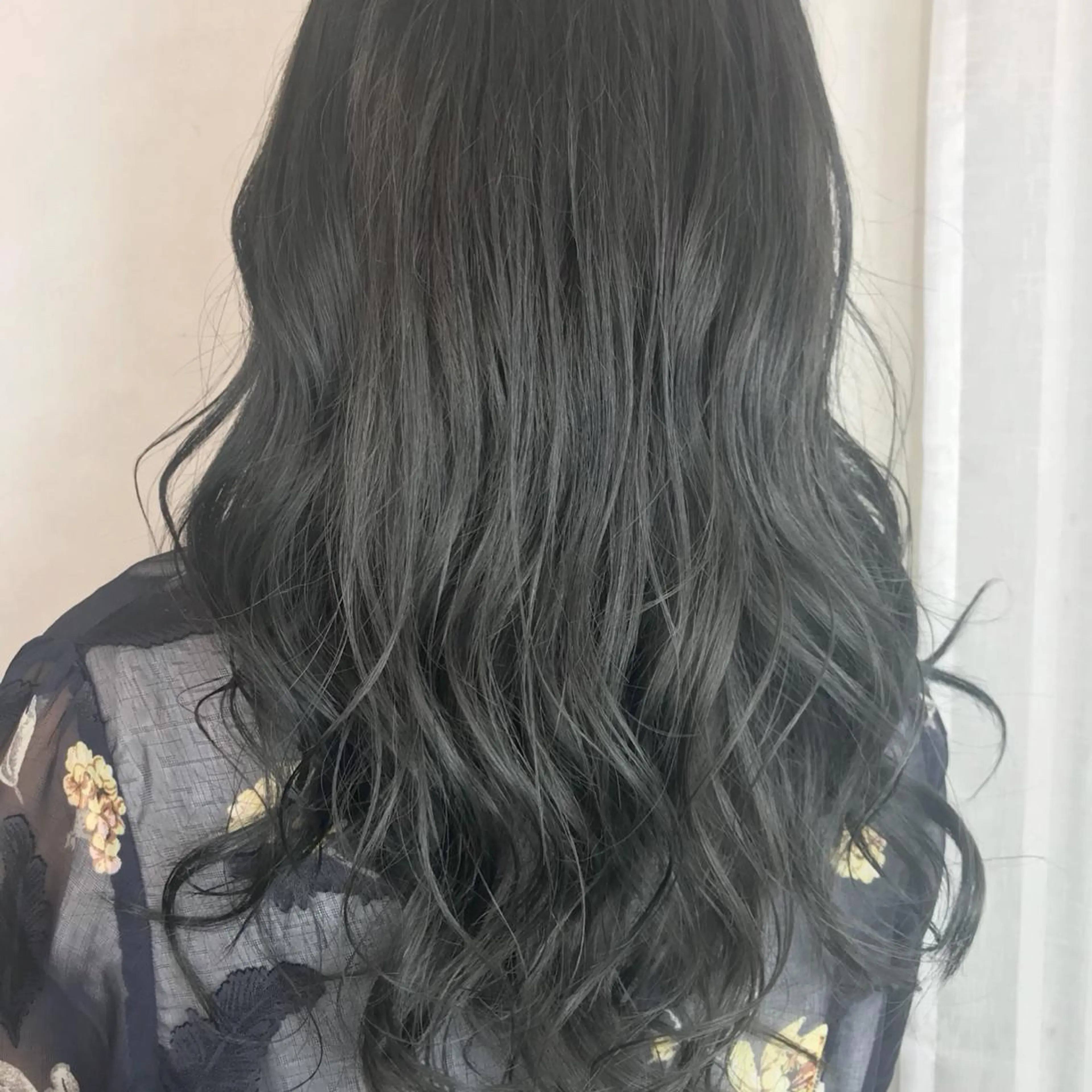 ロング カラー アディクシーカラー メンズ限定クーポン シェアサロン博多のヘアスタイル