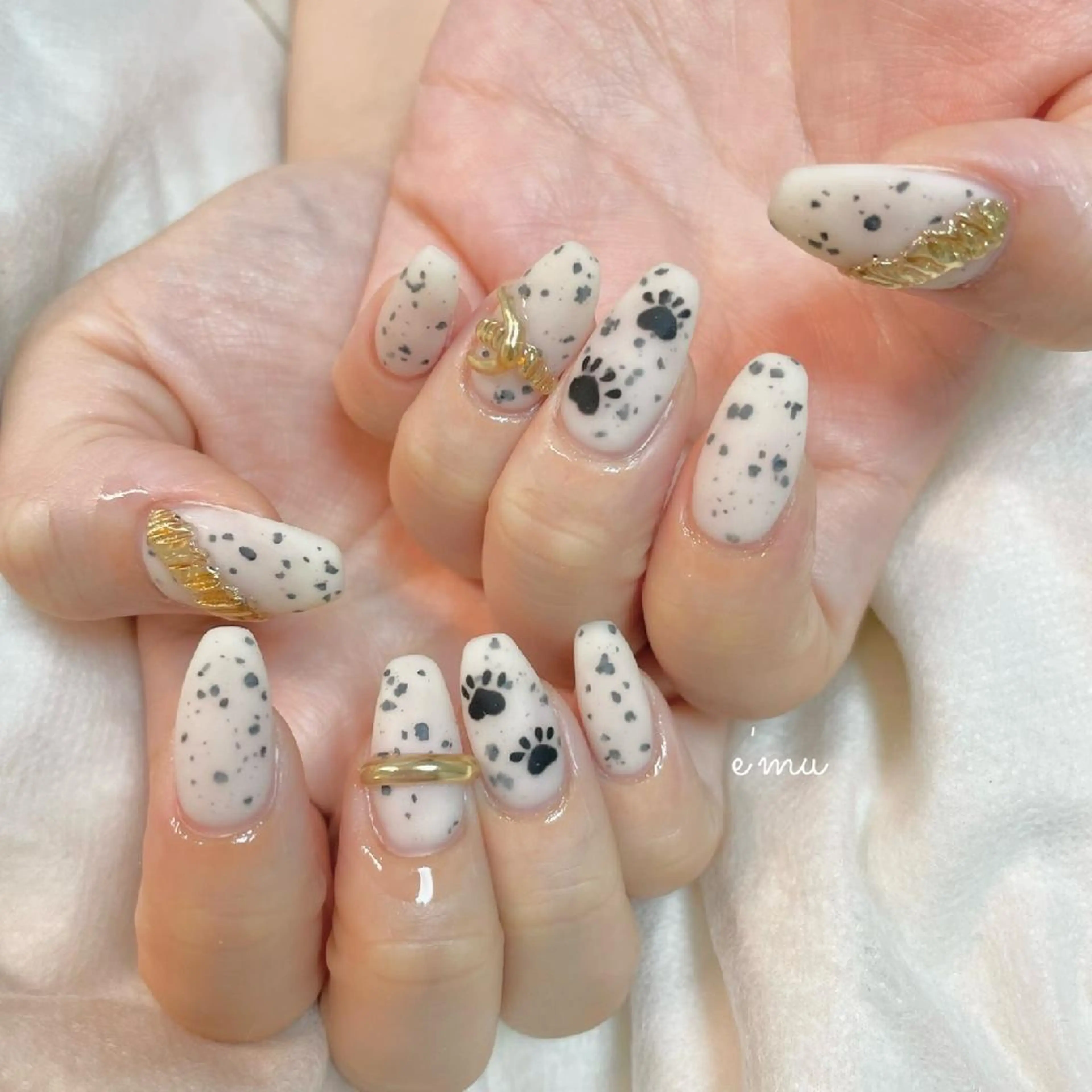 ネイル マットネイル nail salon e'mu💐のネイルデザイン