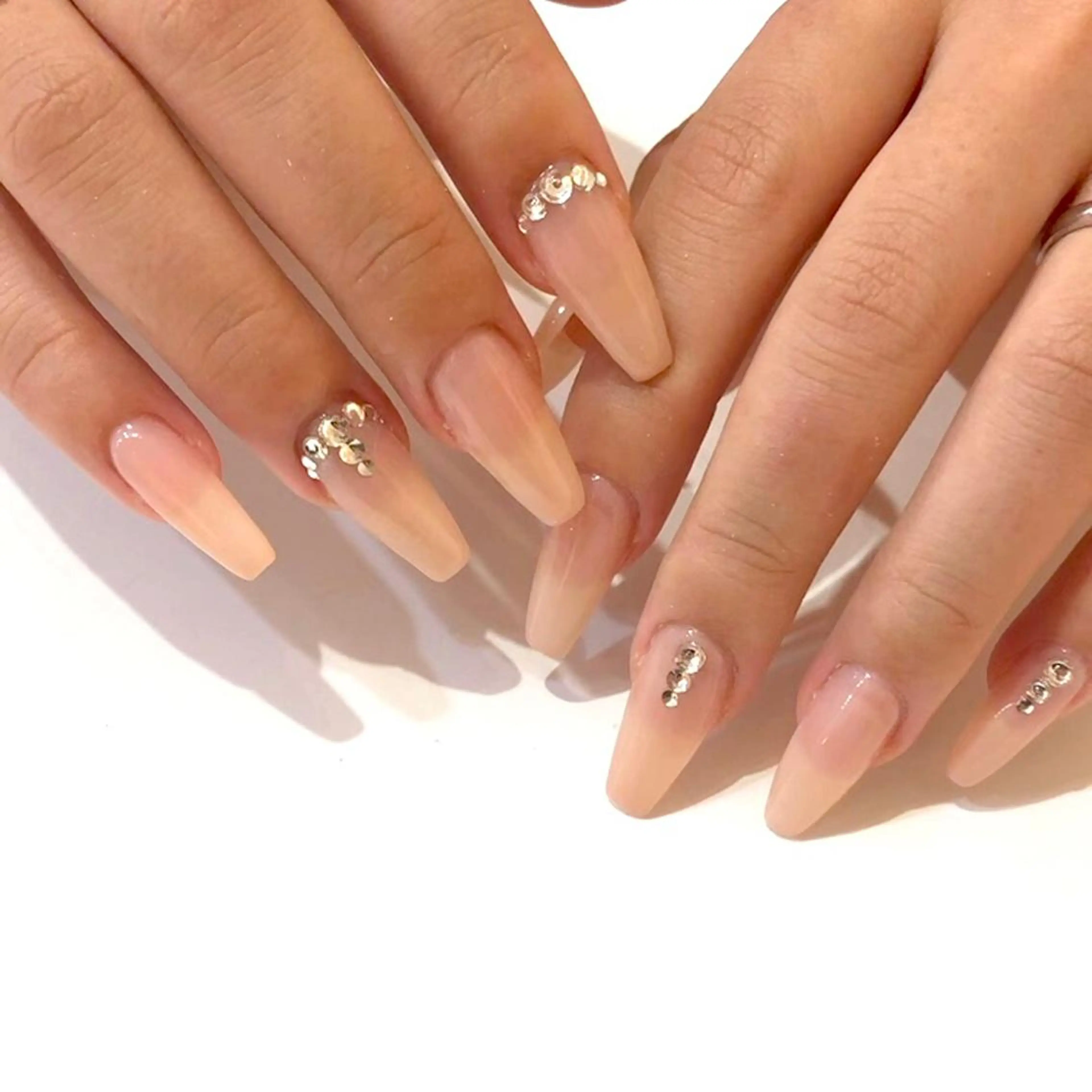 ネイル Gemini. 【ジェミニ】のネイルデザイン