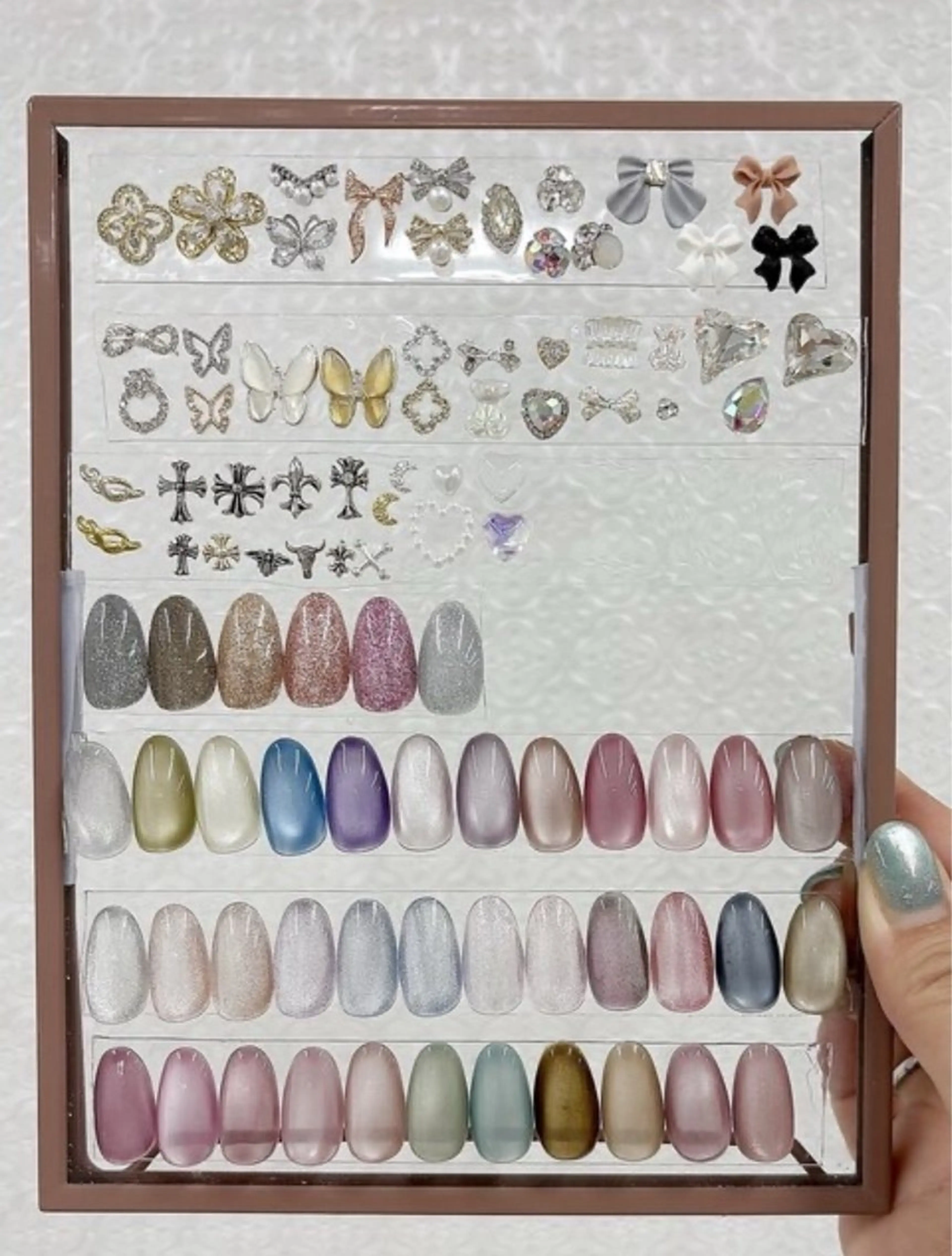 ネイル フラッシュネイル マグネットネイル Crea la Luce京橋店所属・タブチ モモカのネイルデザイン