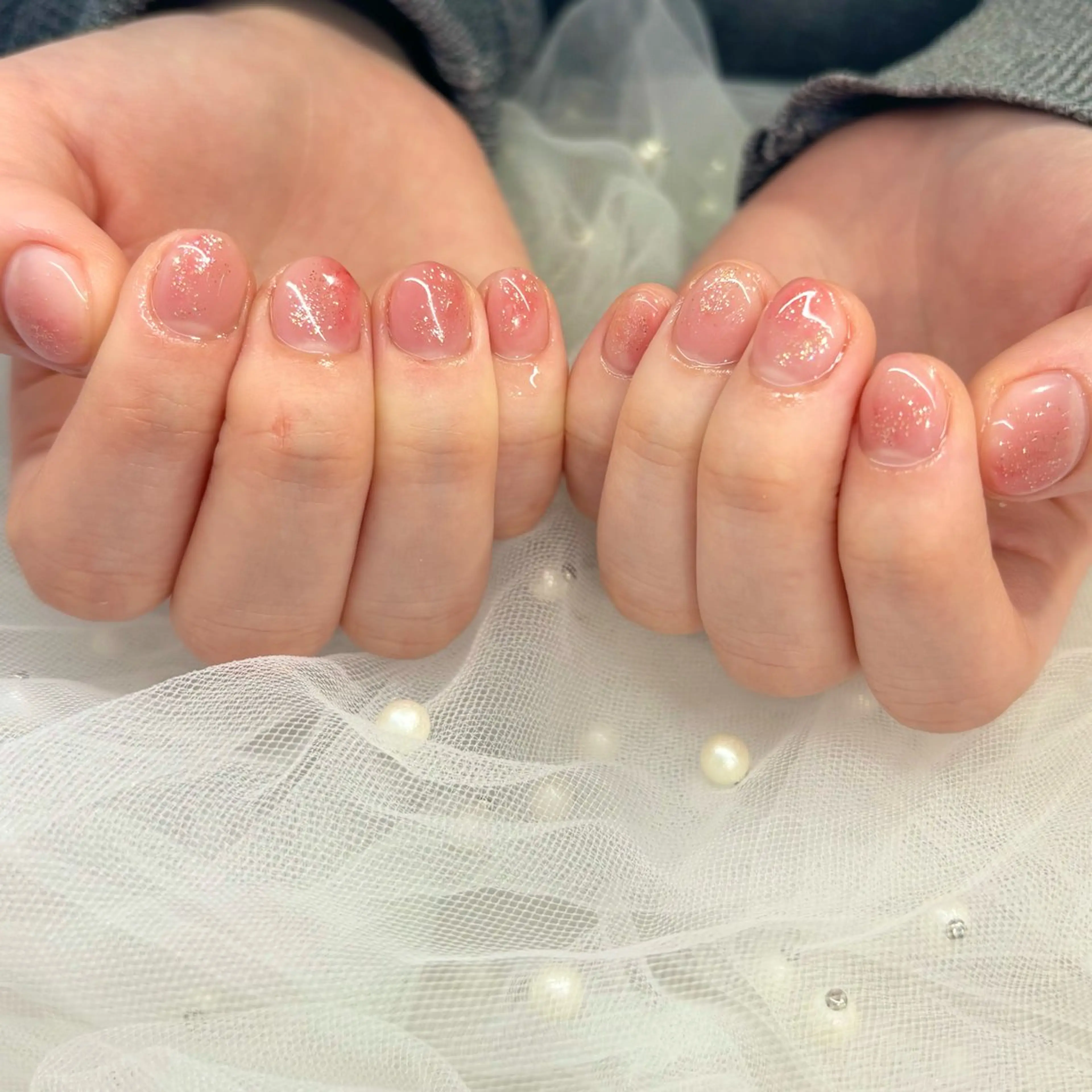 ネイル 持ち込み ニュアンスネイル 荒巻 めいのネイルデザイン