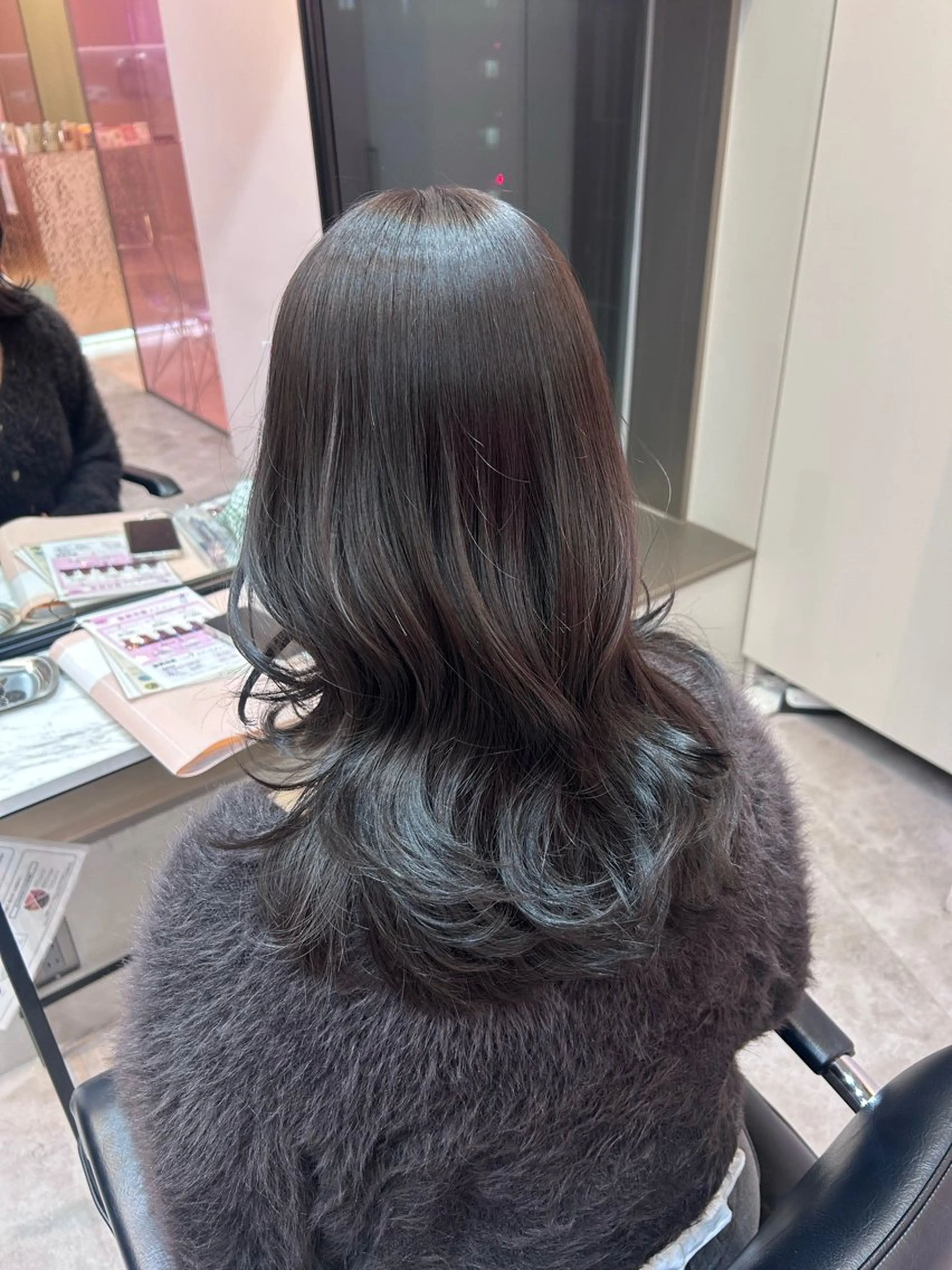 カラー 透明感カラー ダークグレー ダークグレージュ グレージュ ヘアカラー 🐰🎀艶髪特化 yuzuka🎀🐰のヘアスタイル