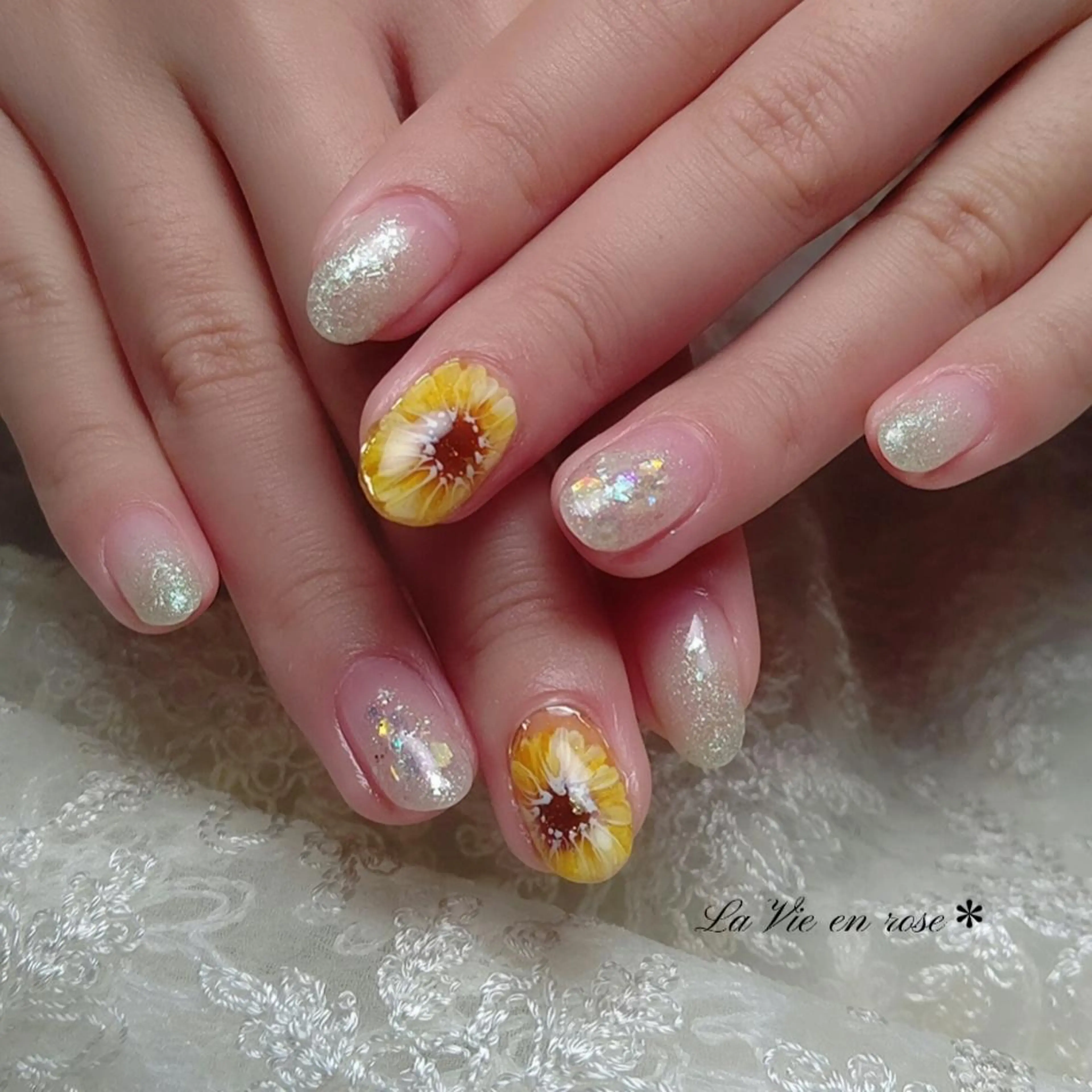 ネイル ラヴィアン ローズのネイルデザイン