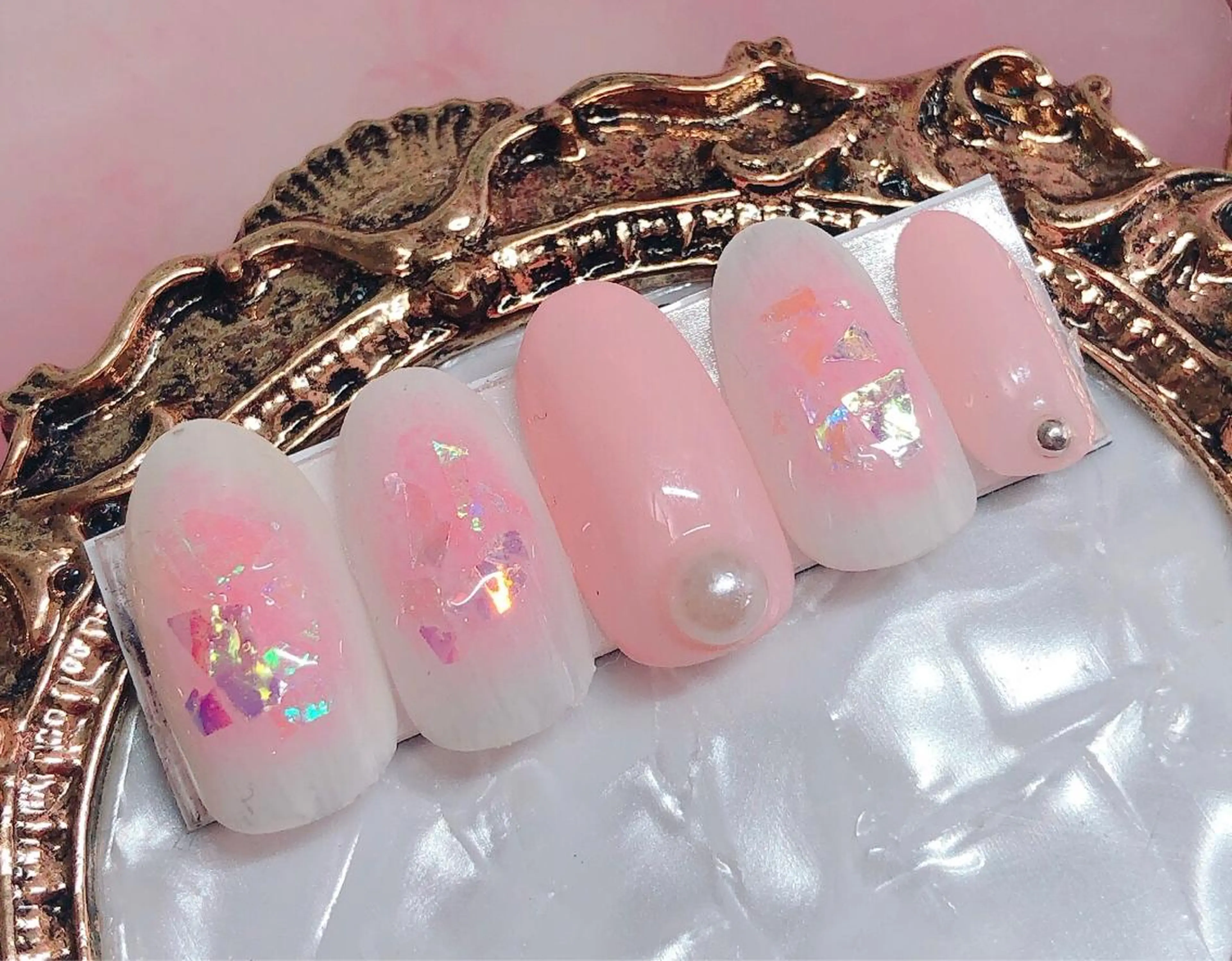 ネイル ハンドネイル CROWN プライベートサロンのネイルデザイン