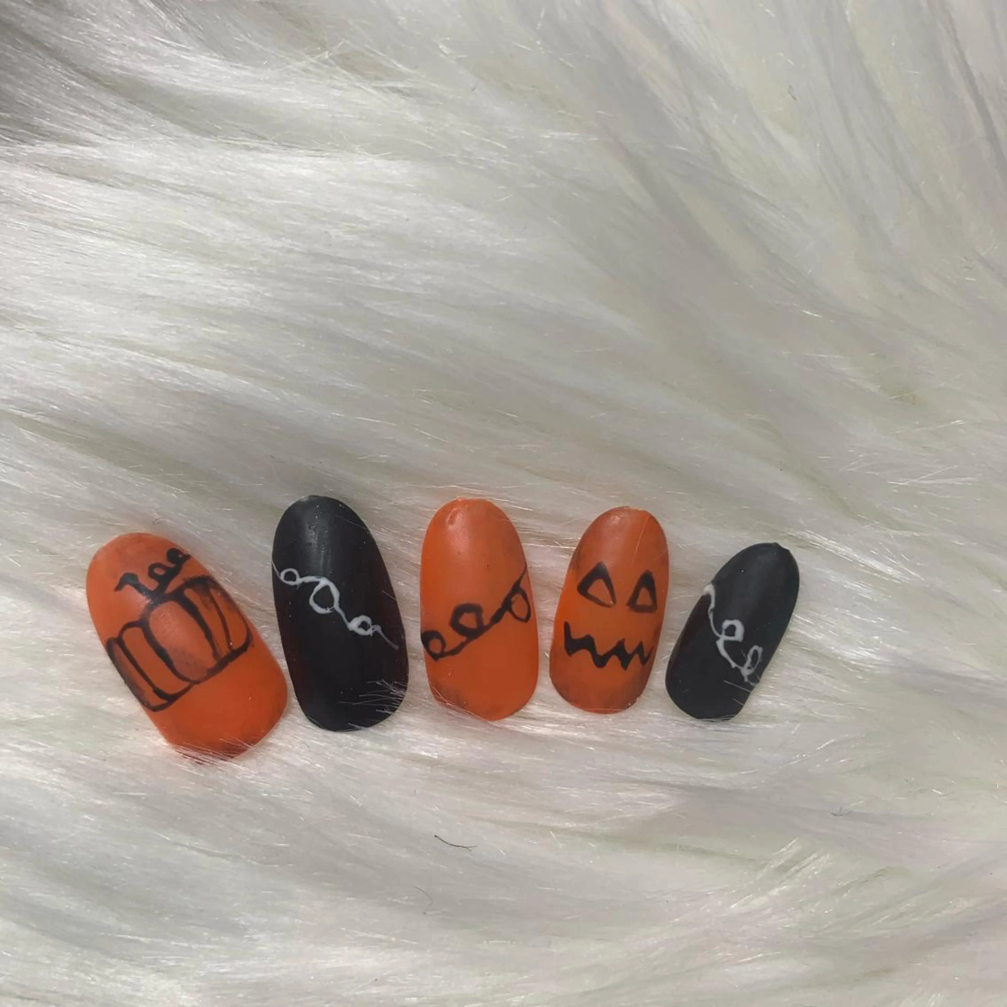 ネイル 駒月 明日香のネイルデザイン