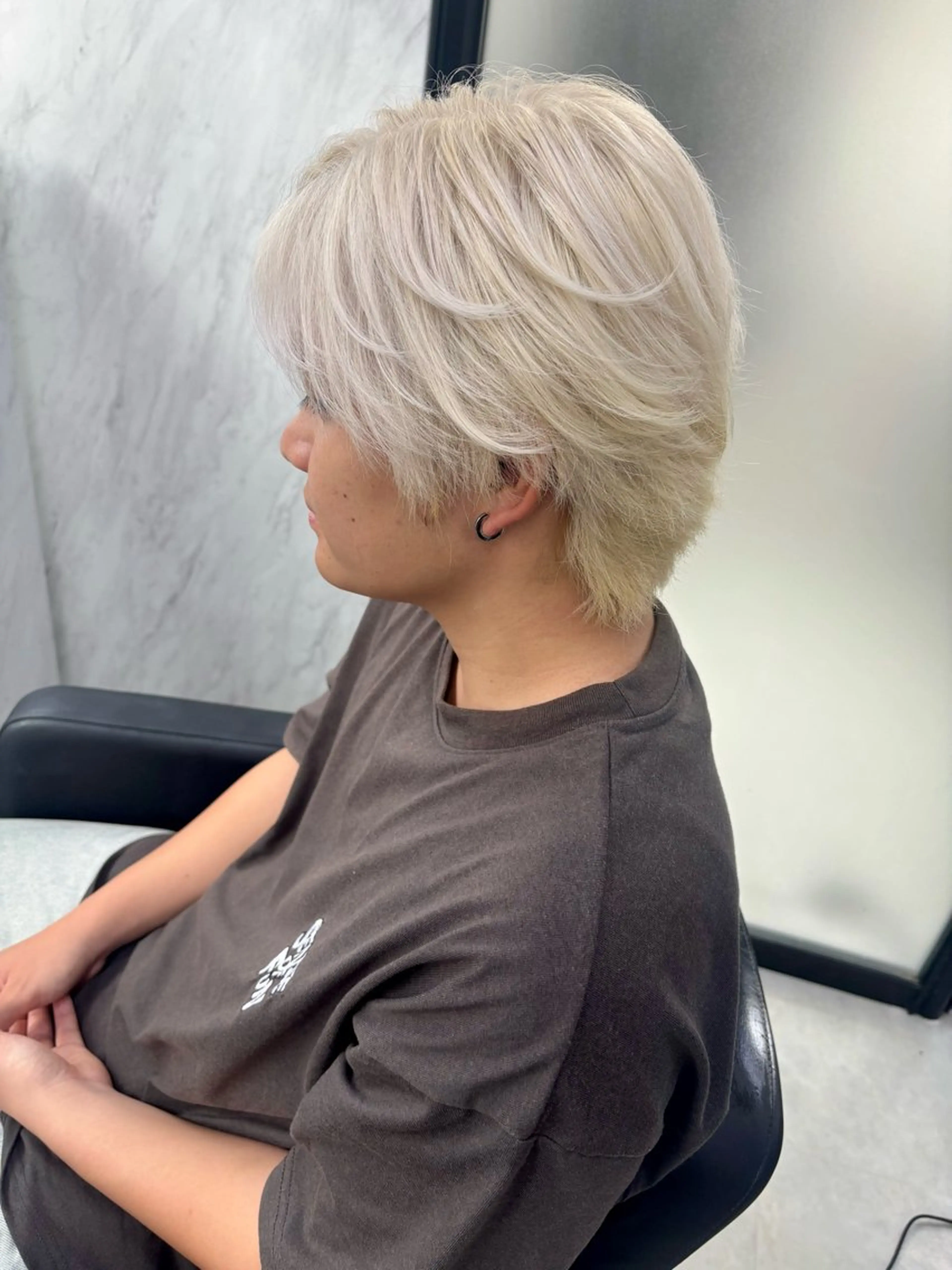 ショート カラー メンズ ブロンド ホワイトブロンド ヘアカラー Sanaka Kaiのヘアスタイル