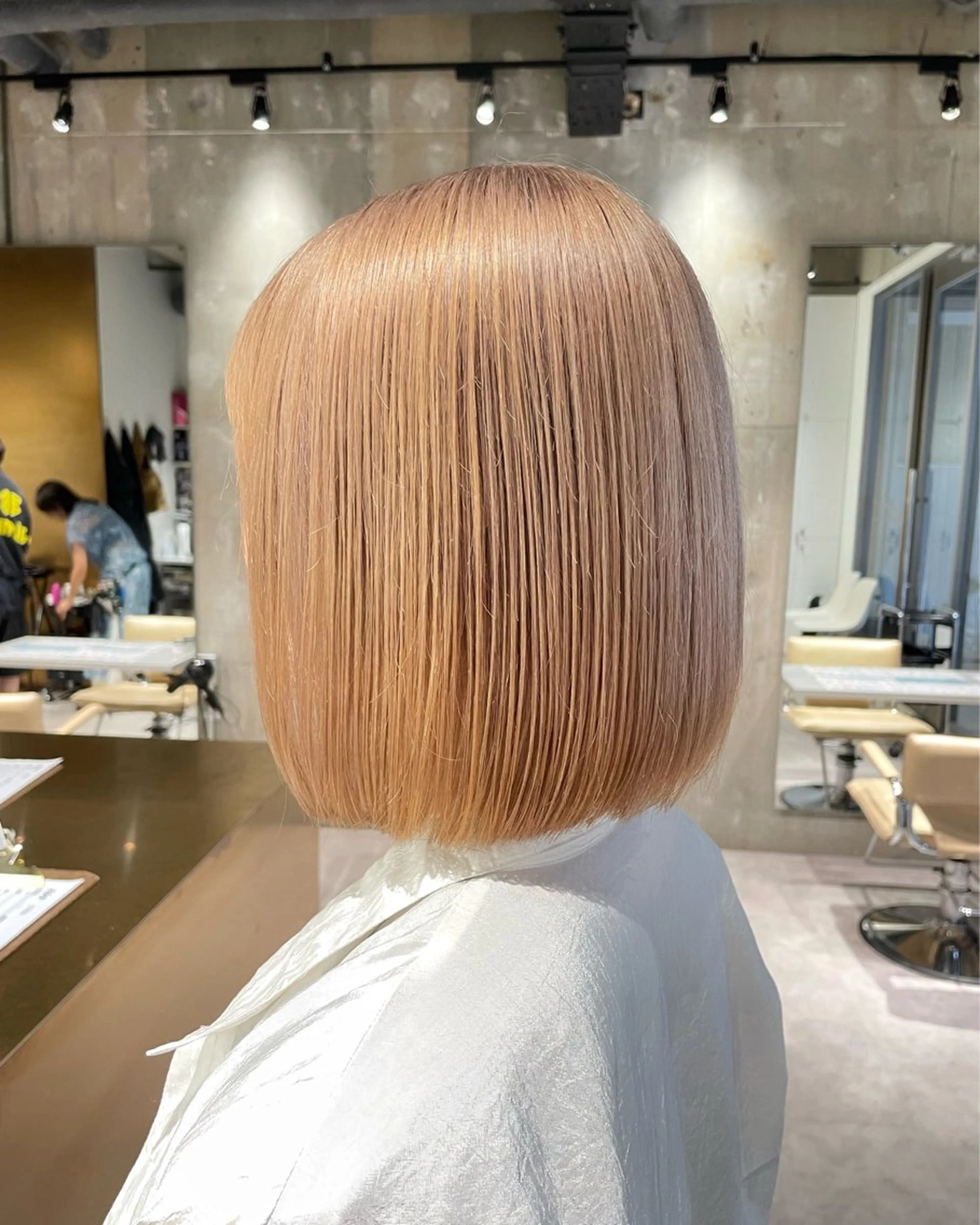 ミディアム カラー AIKA🤍 カットモデル募集🫧のヘアスタイル