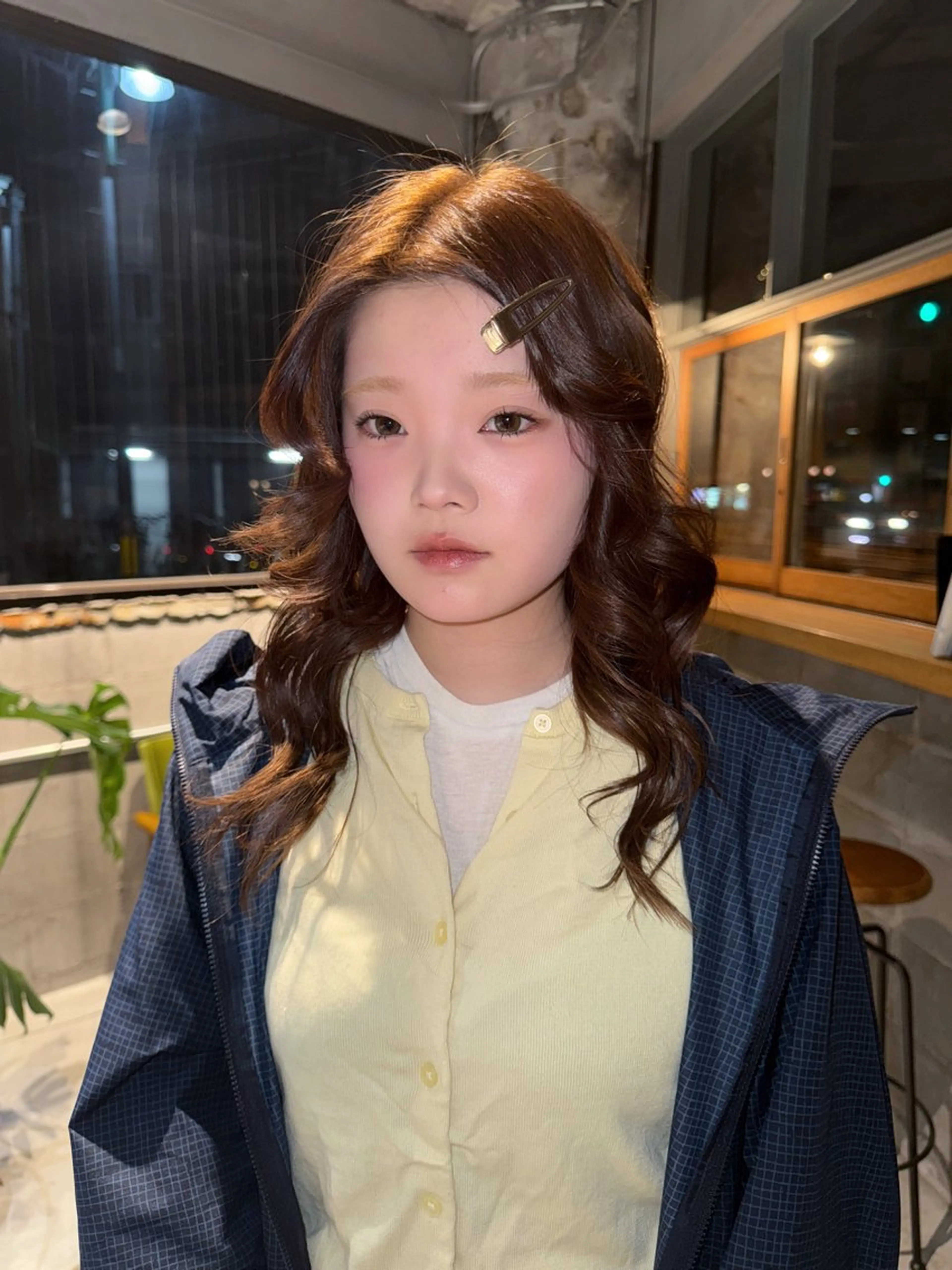 セミロング L/MA所属・MIKU /カラー/ハイトーンのヘアスタイル