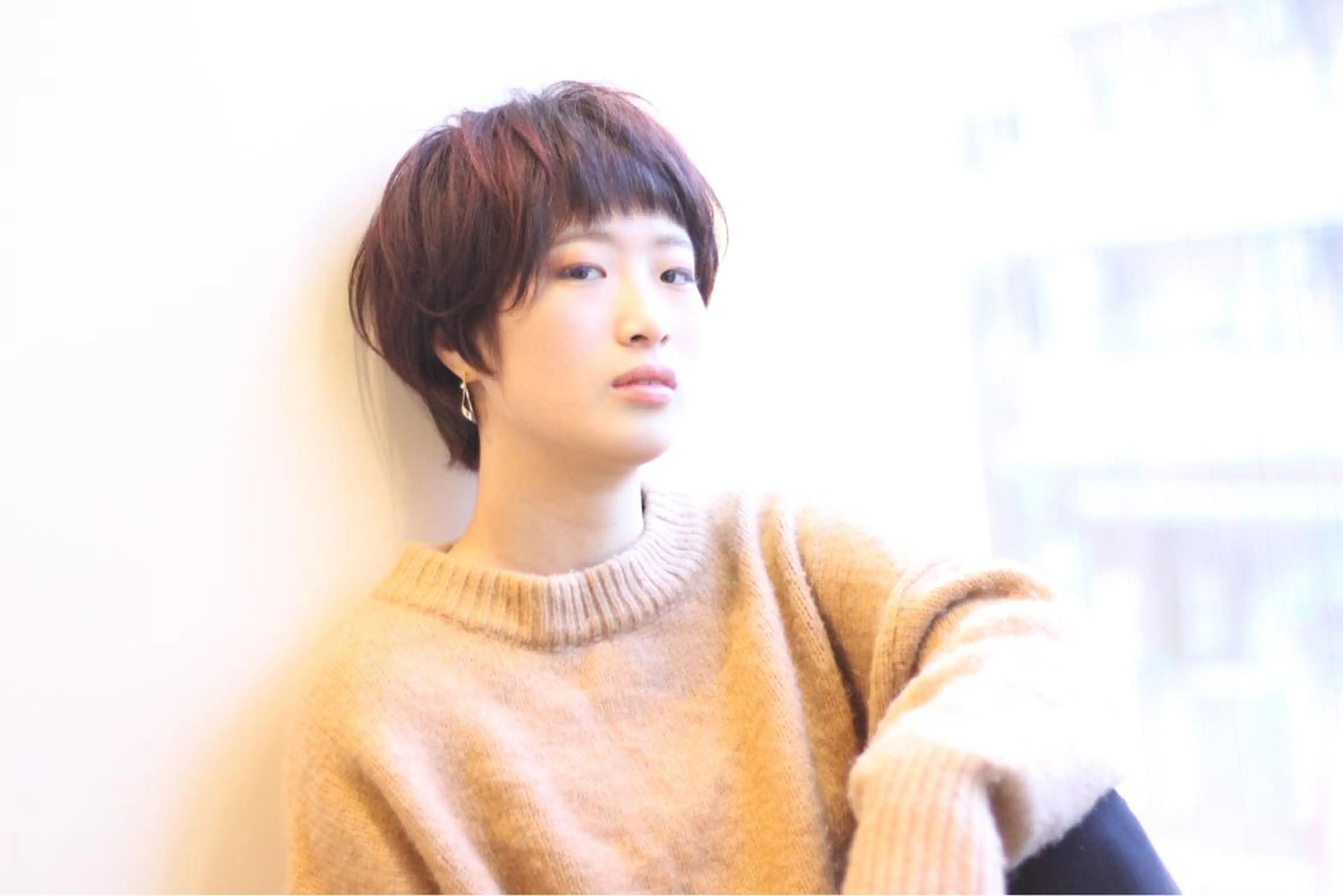 ショート カラー パーマ ハイライトカラー ハイライト toi【トワ】所属・安達 俊亮のヘアスタイル