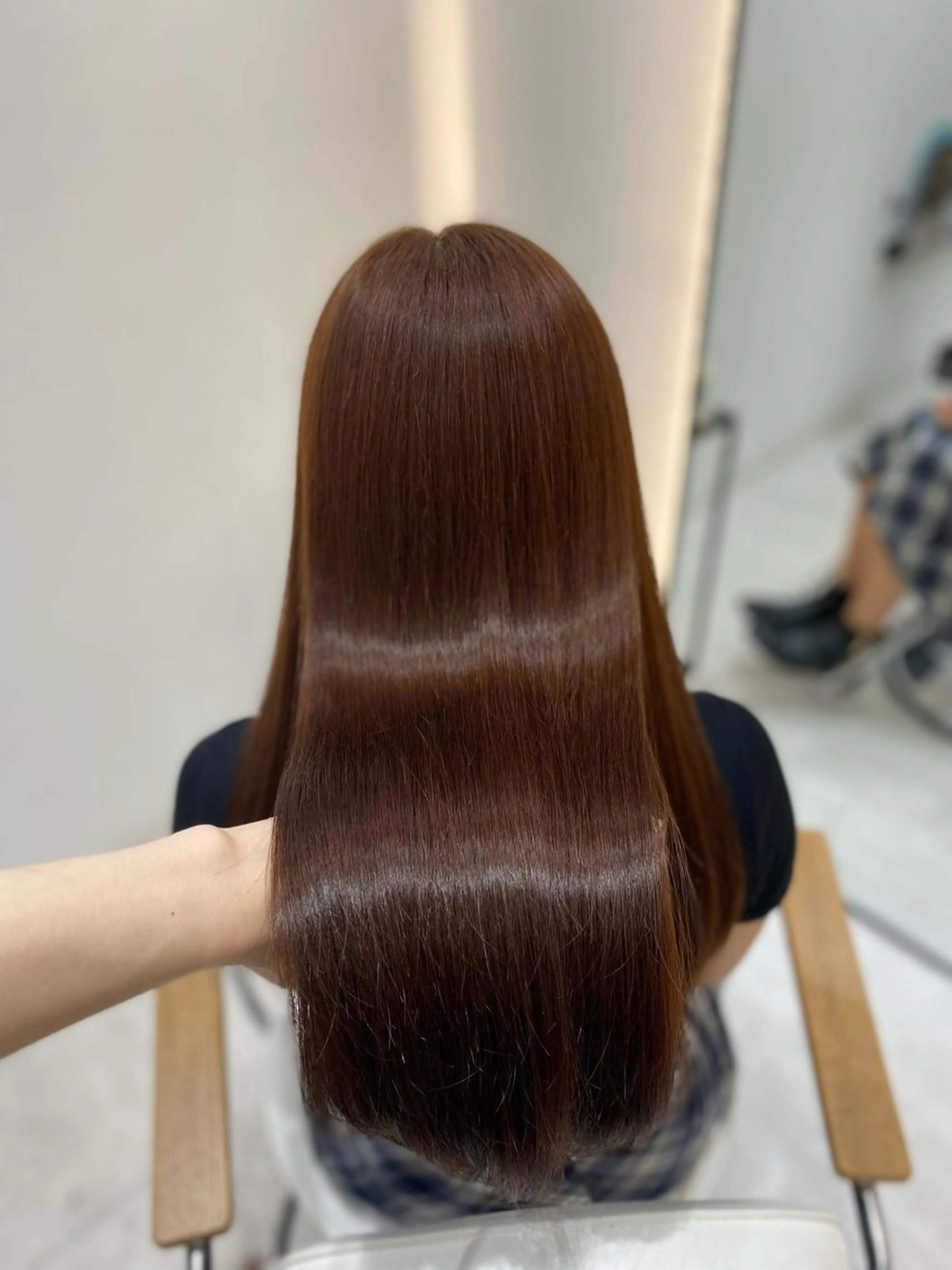 ロング カラー ブラウンカラー オレンジ オレンジブラウン カット ヘアカラー トリートメント 艶髪・透明感カラー・ 韓国ヘア・Yuriのヘアスタイル