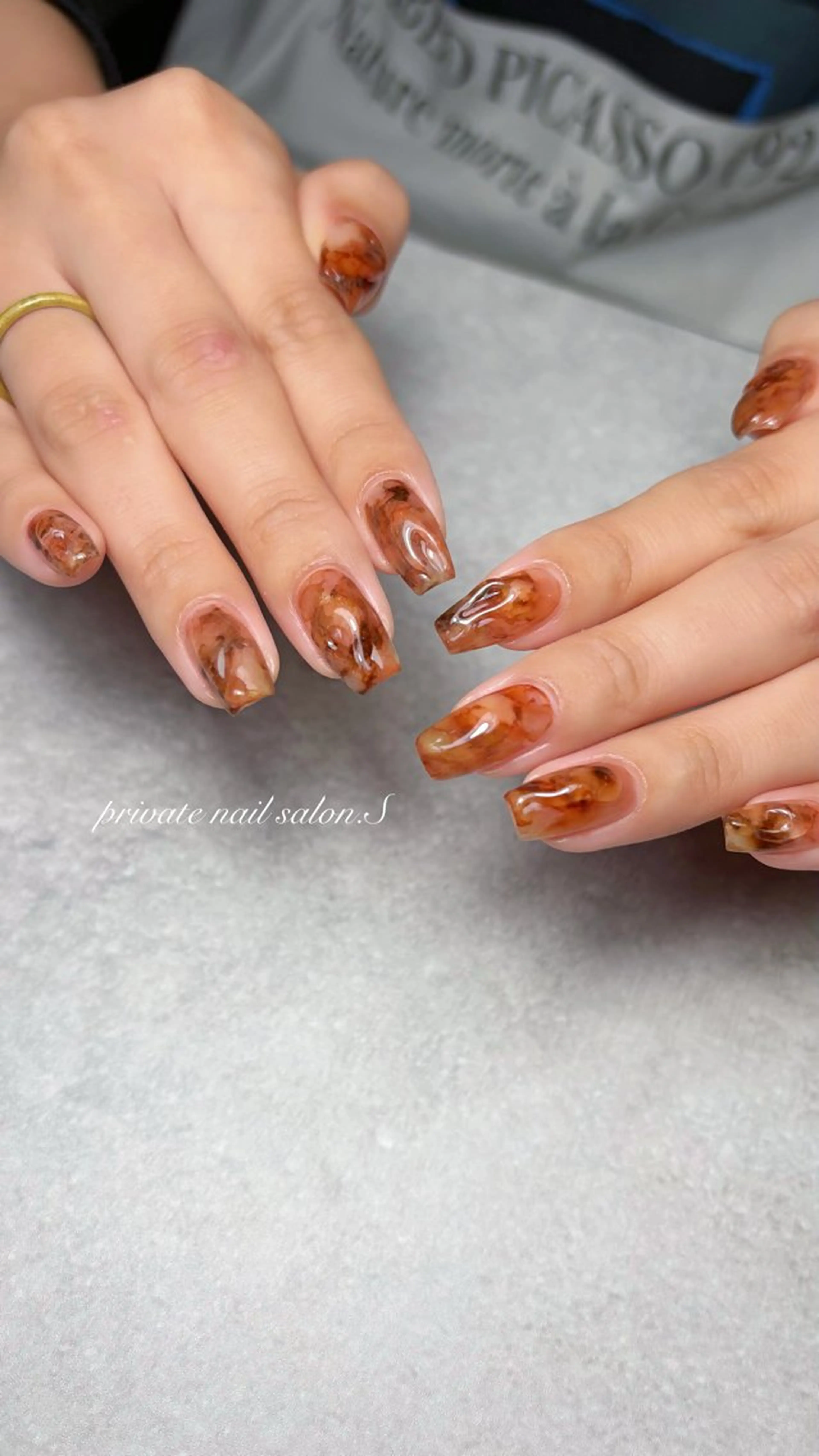 ネイル ジェルネイル ニュアンスネイル スカルプネイル ハンドネイル 関山 志乃のネイルデザイン