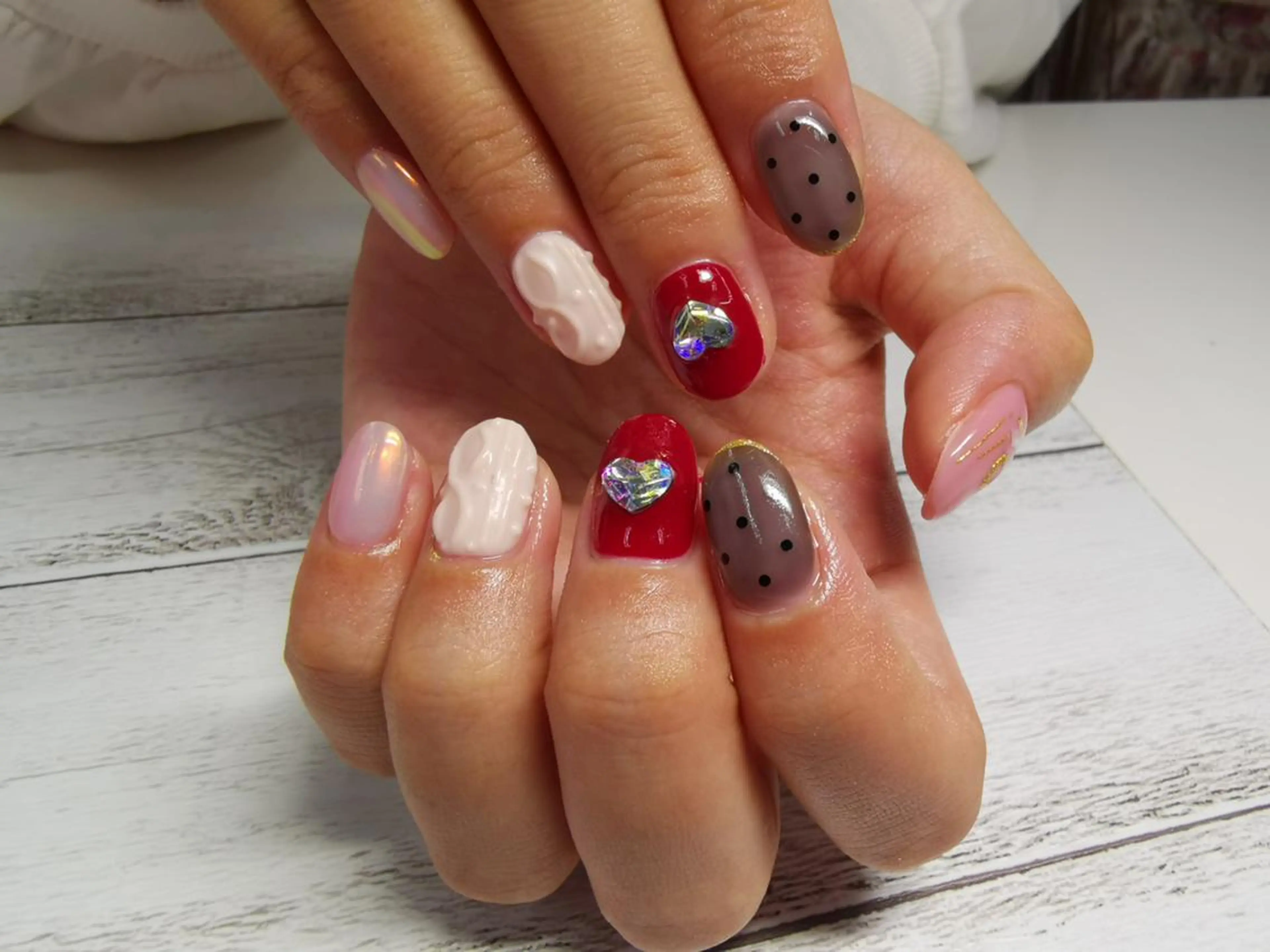 ネイル リラネイル Aikenのネイルデザイン